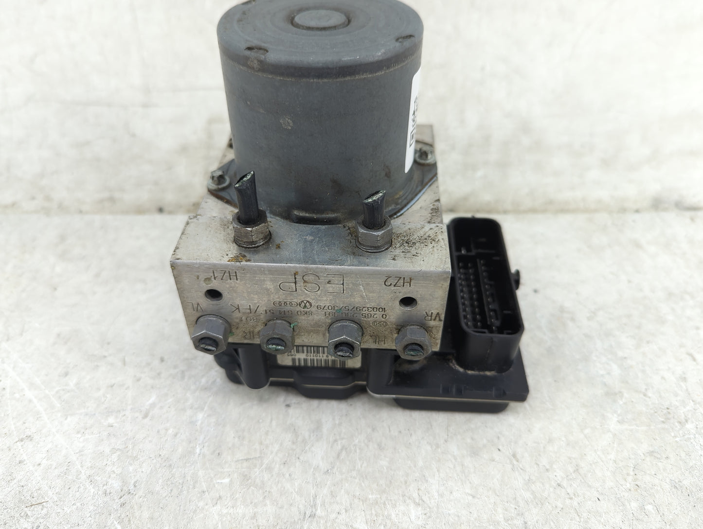 2010-2012 Audi A5 ABS Pump Control Module Replacement P/N:0265236191 8K0614517FK, 10032975/3079 Fits Fits 2009 2010 2011 201