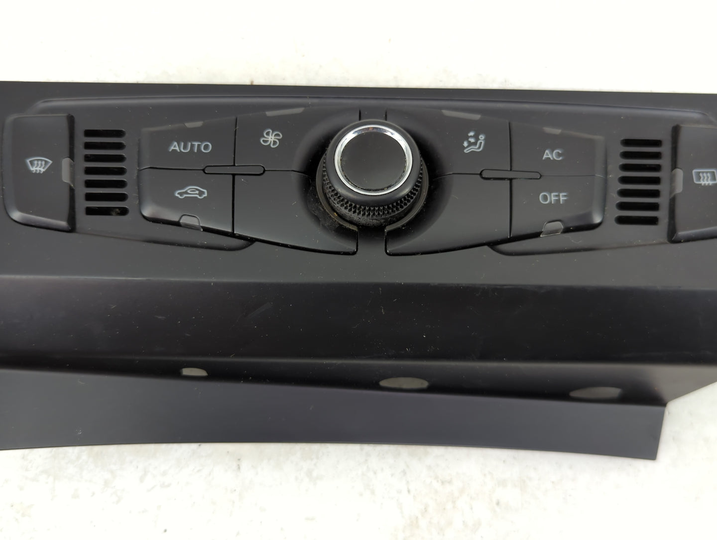 2010-2013 Audi A5 Climate Control Module Temperature AC/Heater Replacement P/N:8T1 820 043 AM Fits Fits 2010 2011 2012 2013 