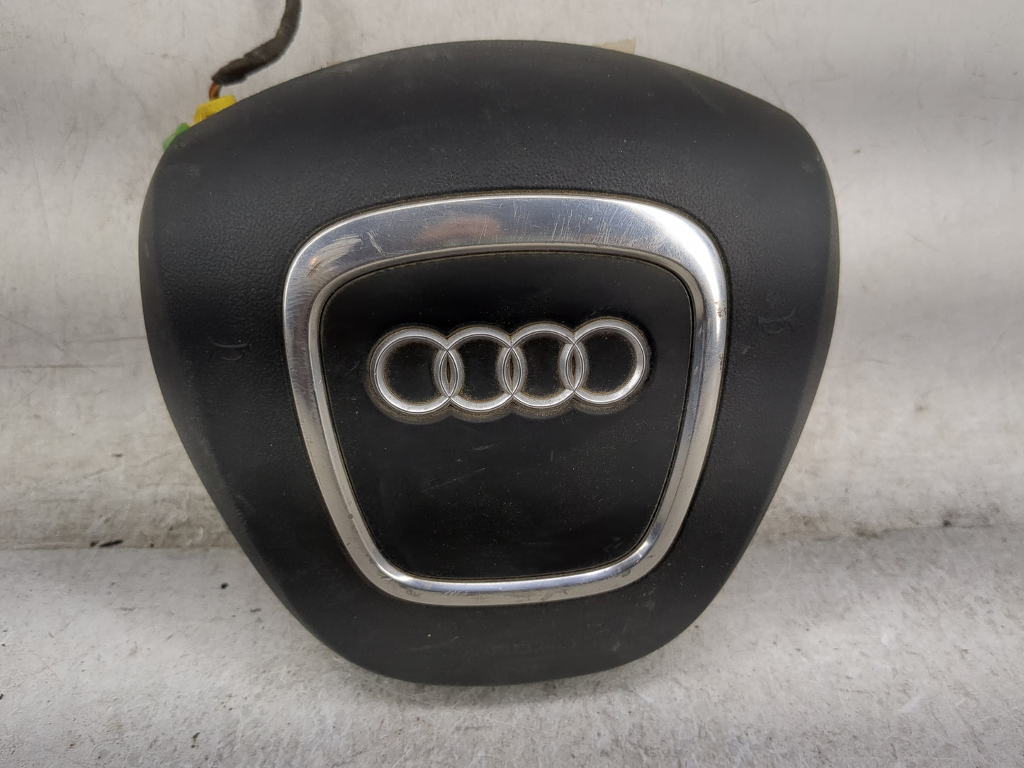 2010 Audi A5 Air Bag Driver Left Steering Wheel Mounted - Oemusedautoparts1.com