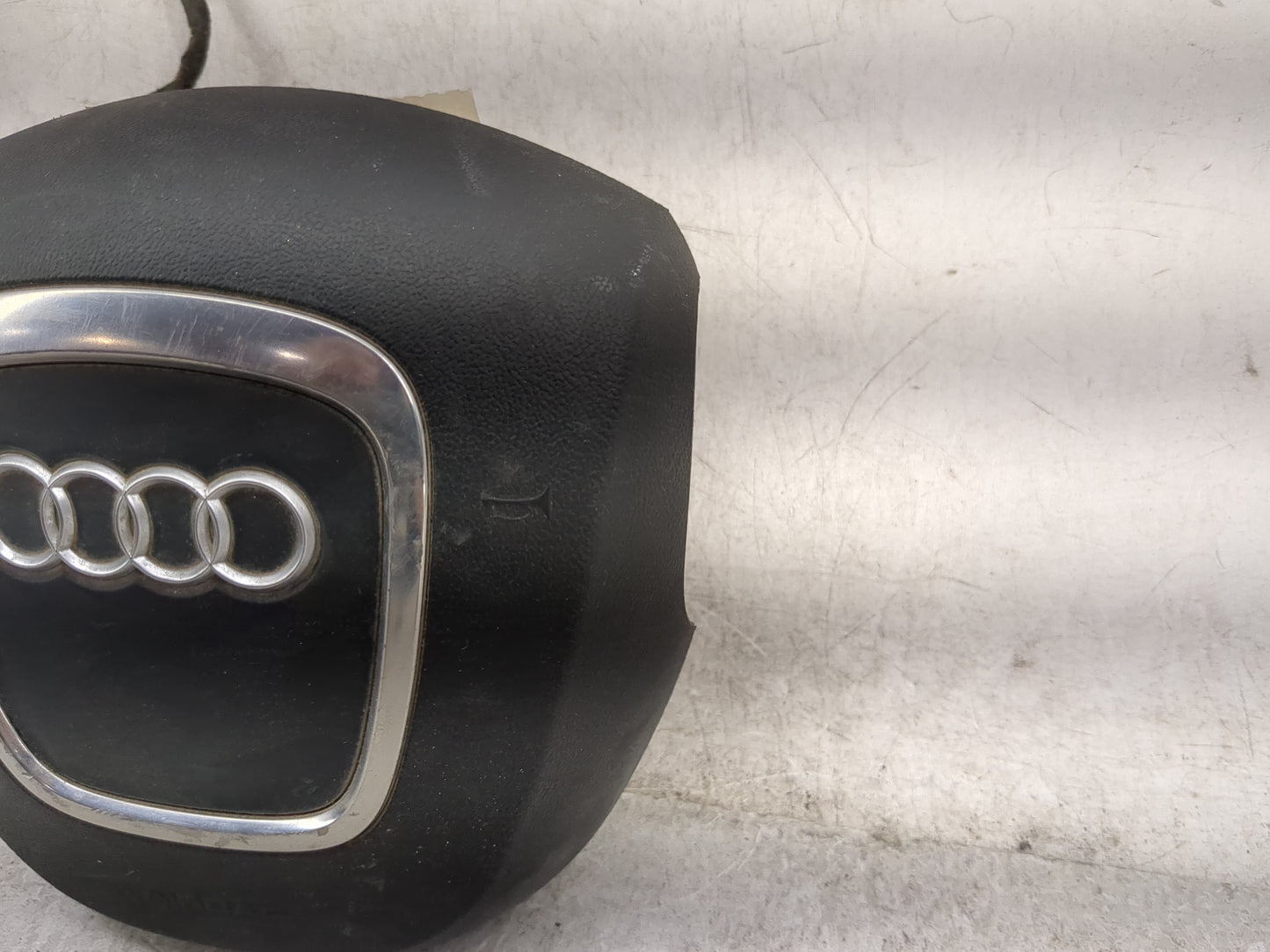 2010 Audi A5 Air Bag Driver Left Steering Wheel Mounted - Oemusedautoparts1.com