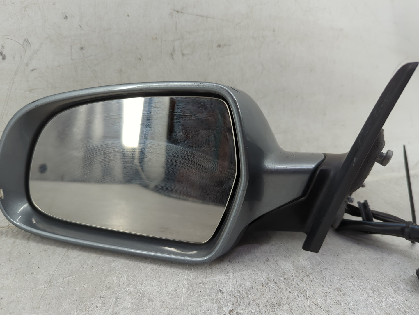 2009-2014 Audi A5 Driver Side View Mirror - Left Door Mirror OEM Used - Oemusedautoparts1.com