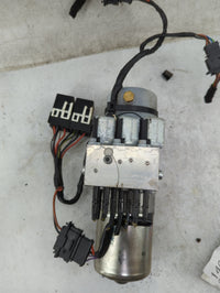 2010-2016 Audi A5 Convertible Lift Motor 1460751 - Oemusedautoparts1.com