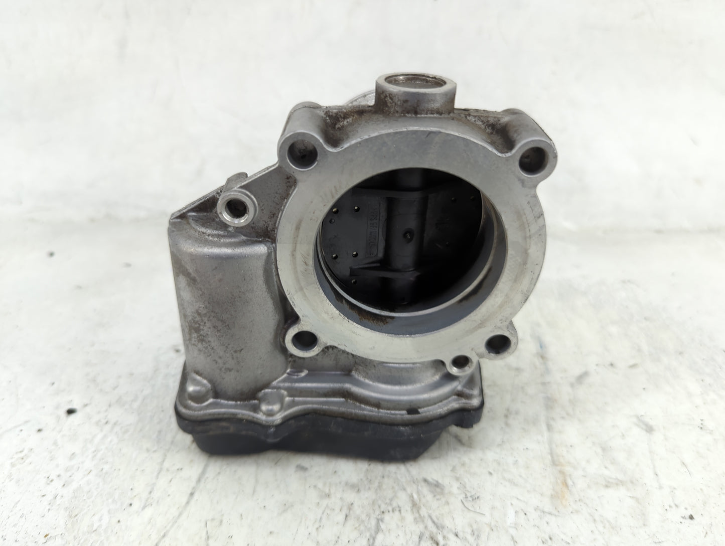 2010-2017 Audi A5 Throttle Body P/N:06F 133 062 J A2C53302056 Fits OEM Used Auto Parts - Oemusedautoparts1.com
