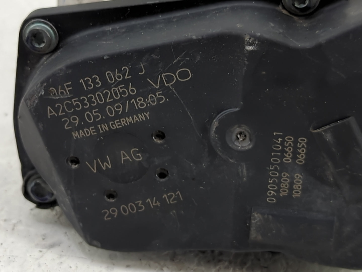 2010-2017 Audi A5 Throttle Body P/N:06F 133 062 J A2C53302056 Fits OEM Used Auto Parts - Oemusedautoparts1.com
