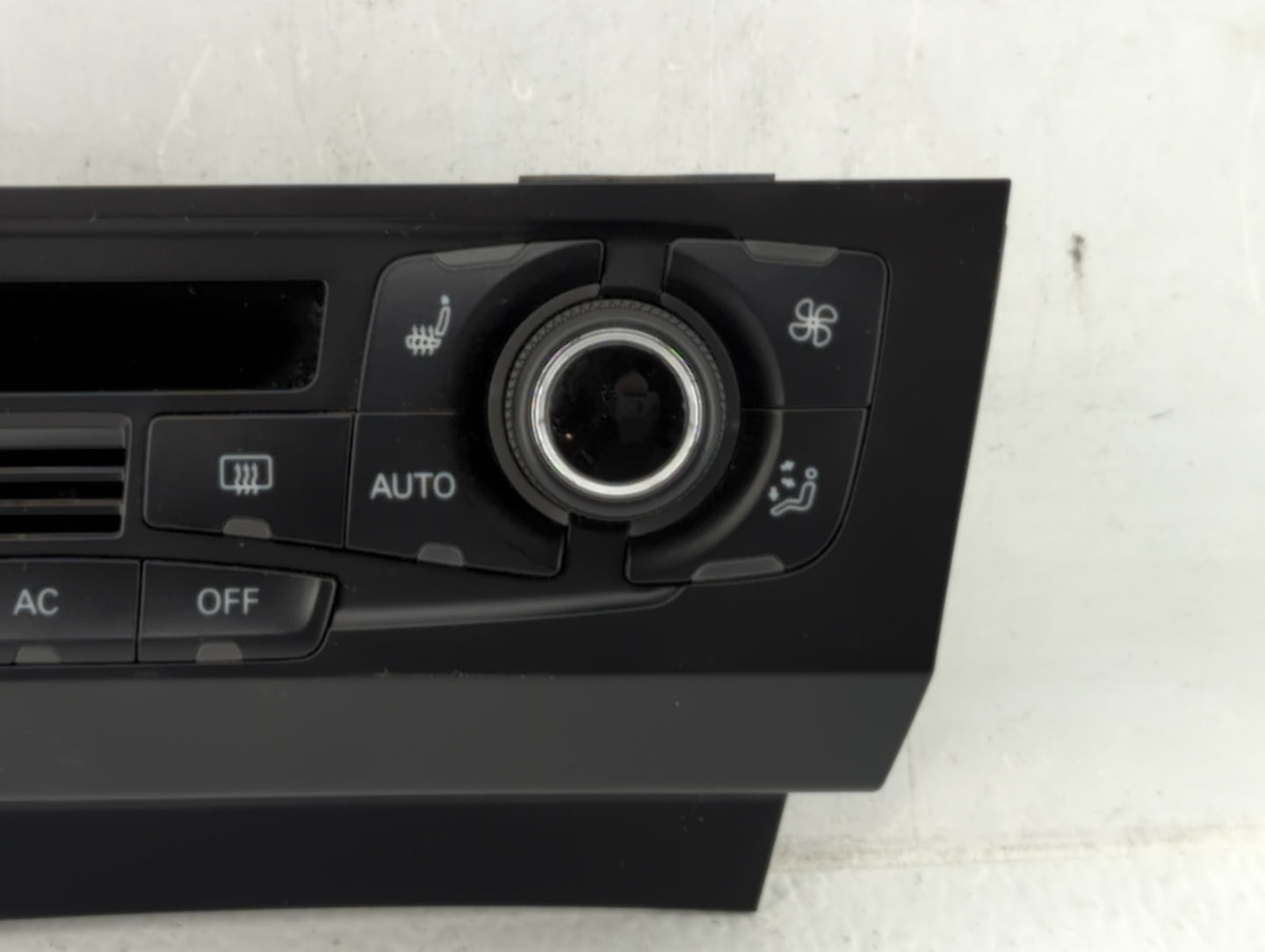 2010-2013 Audi A5 Climate Control Module Temperature AC/Heater Replacement P/N:8T1 820 043 AQ Fits Fits 2009 2010 2011 2012 
