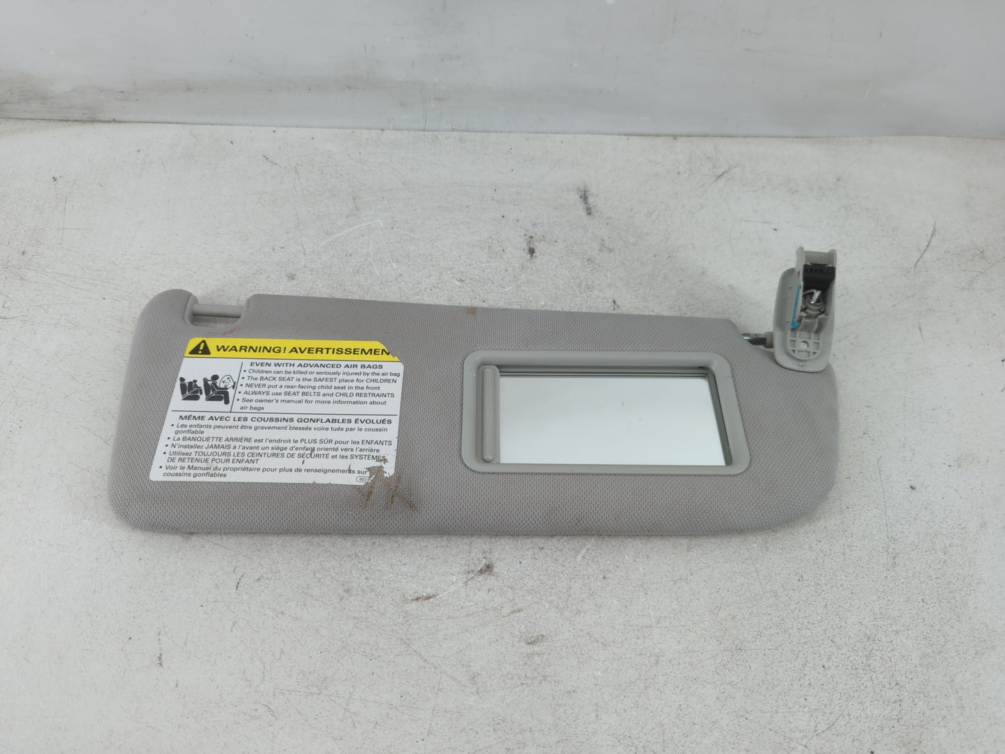 2005-2018 Audi A6 Sun Visor Shade Replacement Passenger Right Mirror Fits OEM Used Auto Parts - Oemusedautoparts1.com