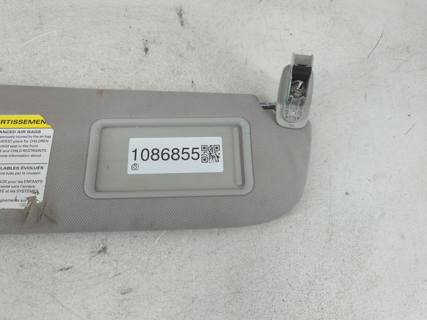 2005-2018 Audi A6 Sun Visor Shade Replacement Passenger Right Mirror Fits OEM Used Auto Parts - Oemusedautoparts1.com