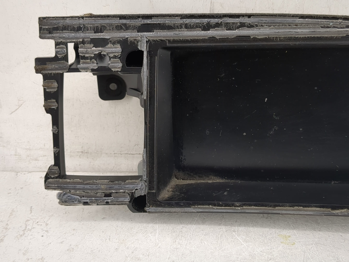 Audi A6 Radio Control Panel - Oemusedautoparts1.com