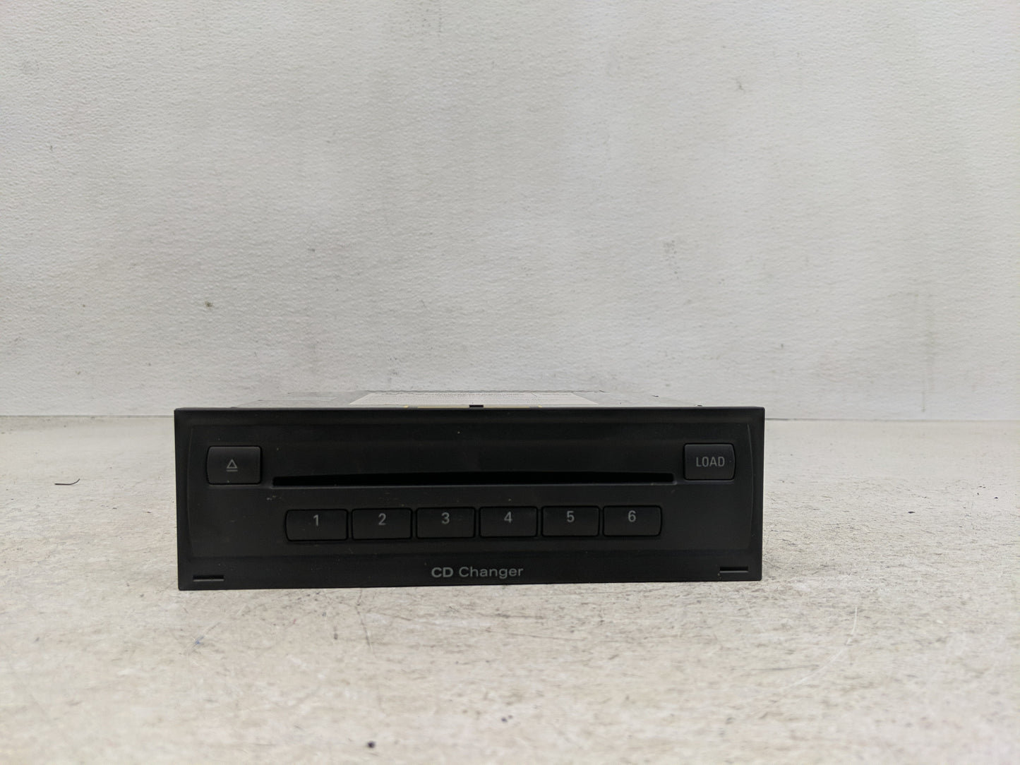 2010-2011 Audi A6 Radio AM FM Cd Player Receiver Replacement P/N:4E0 910 110 L Fits Fits 2010 2011 OEM Used Auto Parts - Oem