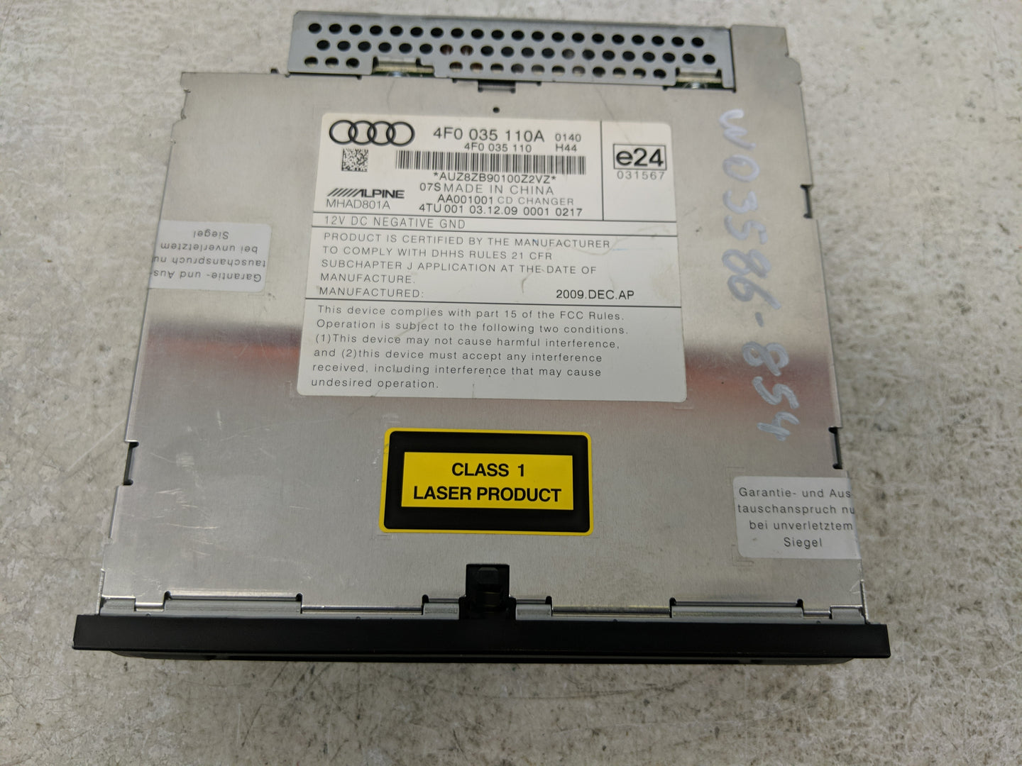 2010-2011 Audi A6 Radio AM FM Cd Player Receiver Replacement P/N:4E0 910 110 L Fits Fits 2010 2011 OEM Used Auto Parts - Oem