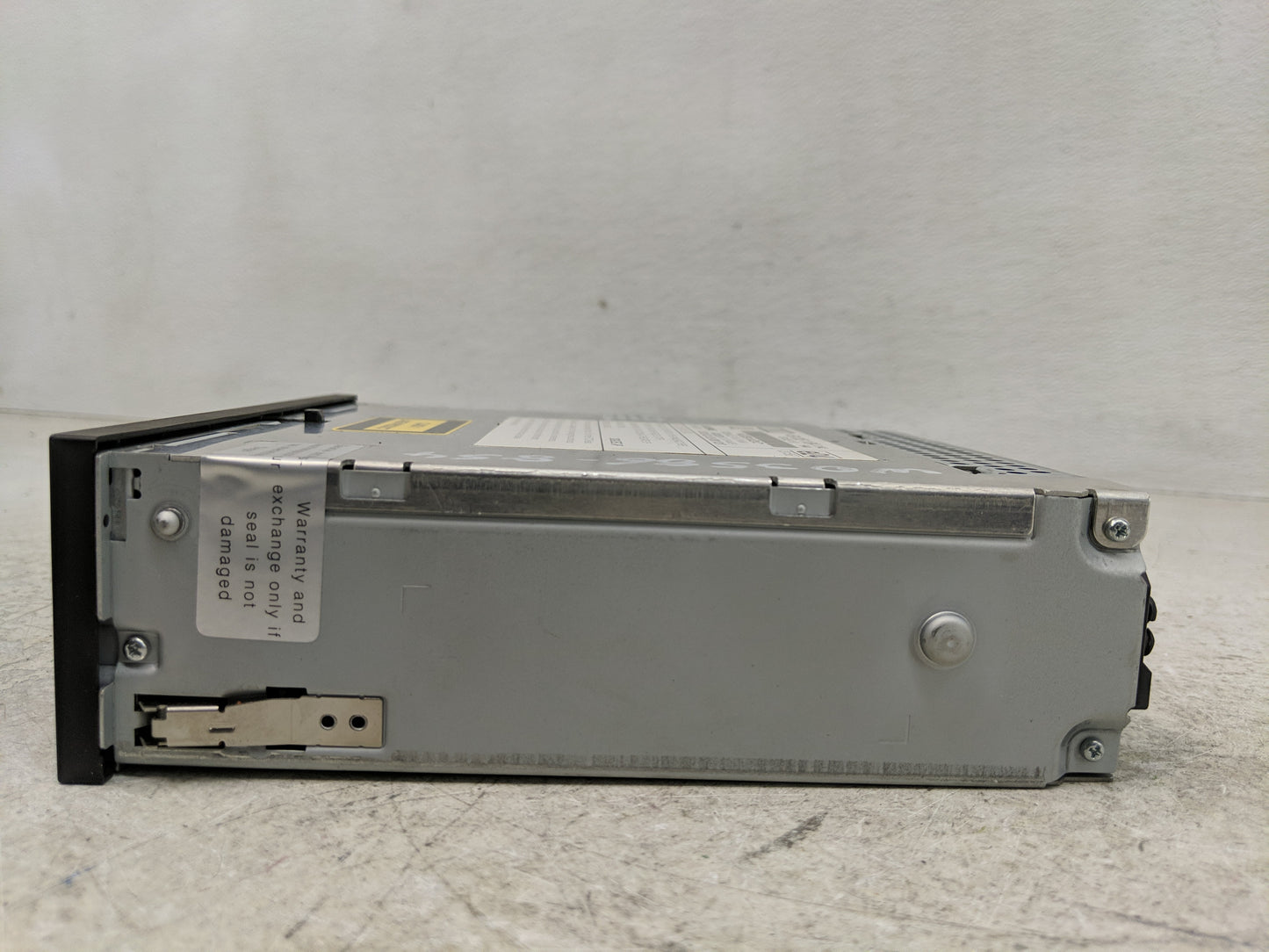 2010-2011 Audi A6 Radio AM FM Cd Player Receiver Replacement P/N:4E0 910 110 L Fits Fits 2010 2011 OEM Used Auto Parts - Oem
