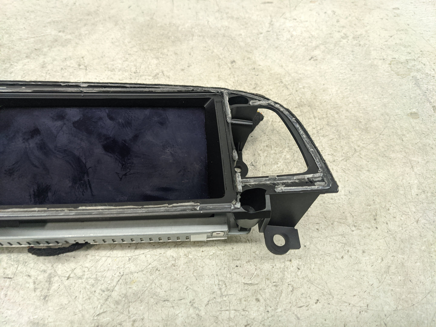 2010-2011 Audi A6 Radio AM FM Cd Player Receiver Replacement P/N:4F0 919 604 Fits Fits 2010 2011 OEM Used Auto Parts - Oemus