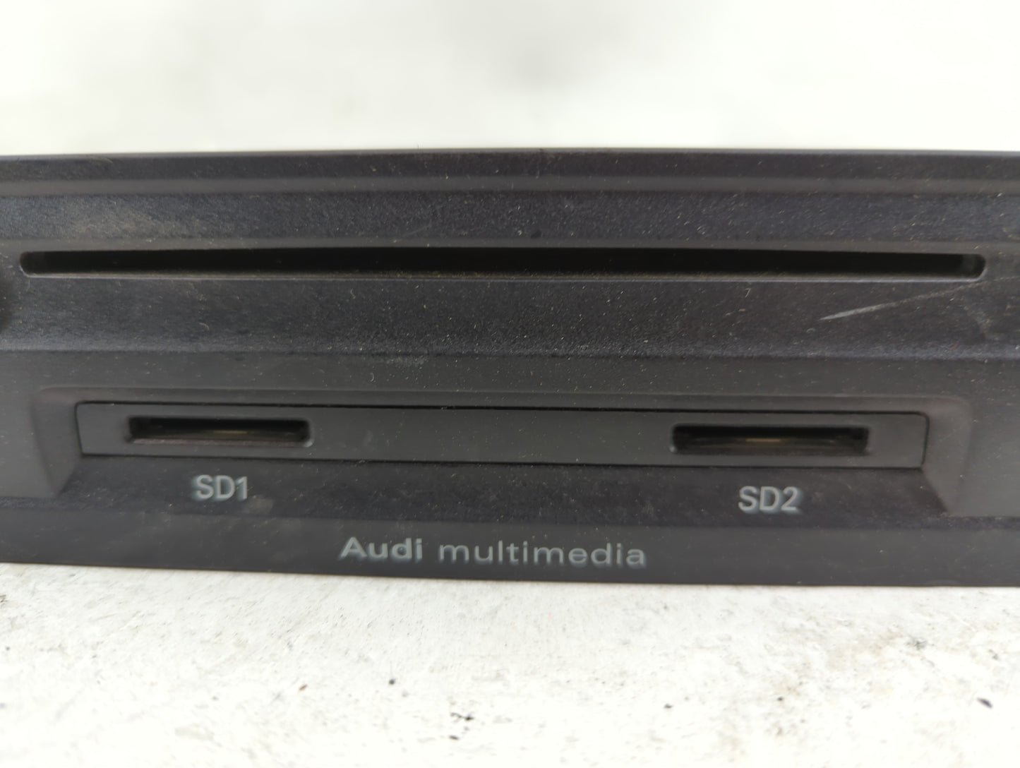 2010-2011 Audi A6 Radio AM FM Cd Player Receiver Replacement P/N:4E0035664A Fits Fits 2010 2011 OEM Used Auto Parts - Oemuse