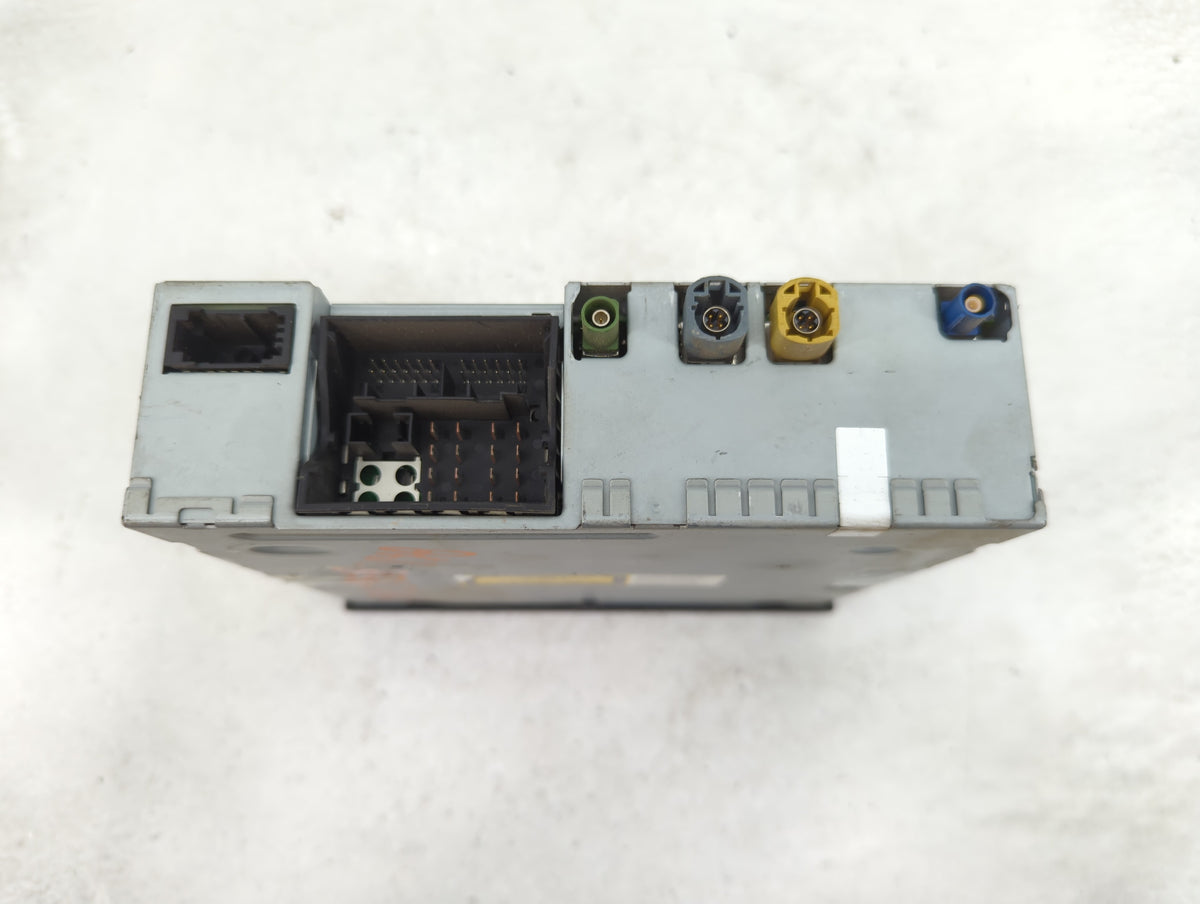 2010-2011 Audi A6 Radio AM FM Cd Player Receiver Replacement P/N:4E0035664A 4E0035664A Fits 2010 2011 OEM Used Auto Parts - 