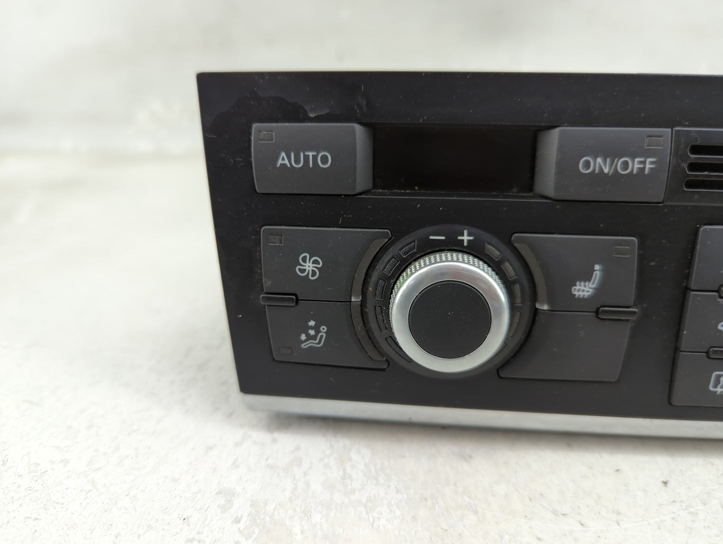2010 Audi A6 Climate Control Module Temperature AC/Heater Replacement P/N:4F1820043AL 4F0910043B, 5HB008833-56 Fits OEM Used