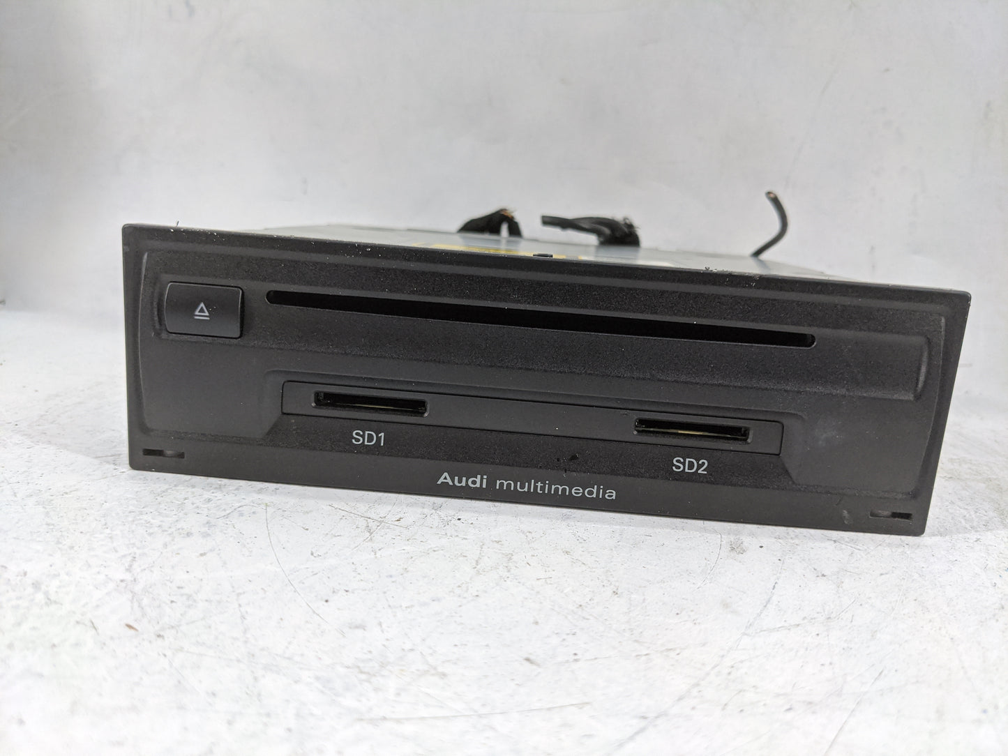 2010-2011 Audi A6 Radio AM FM Cd Player Receiver Replacement P/N:4E0035664 4E0 035 664 Fits Fits 2010 2011 OEM Used Auto Par