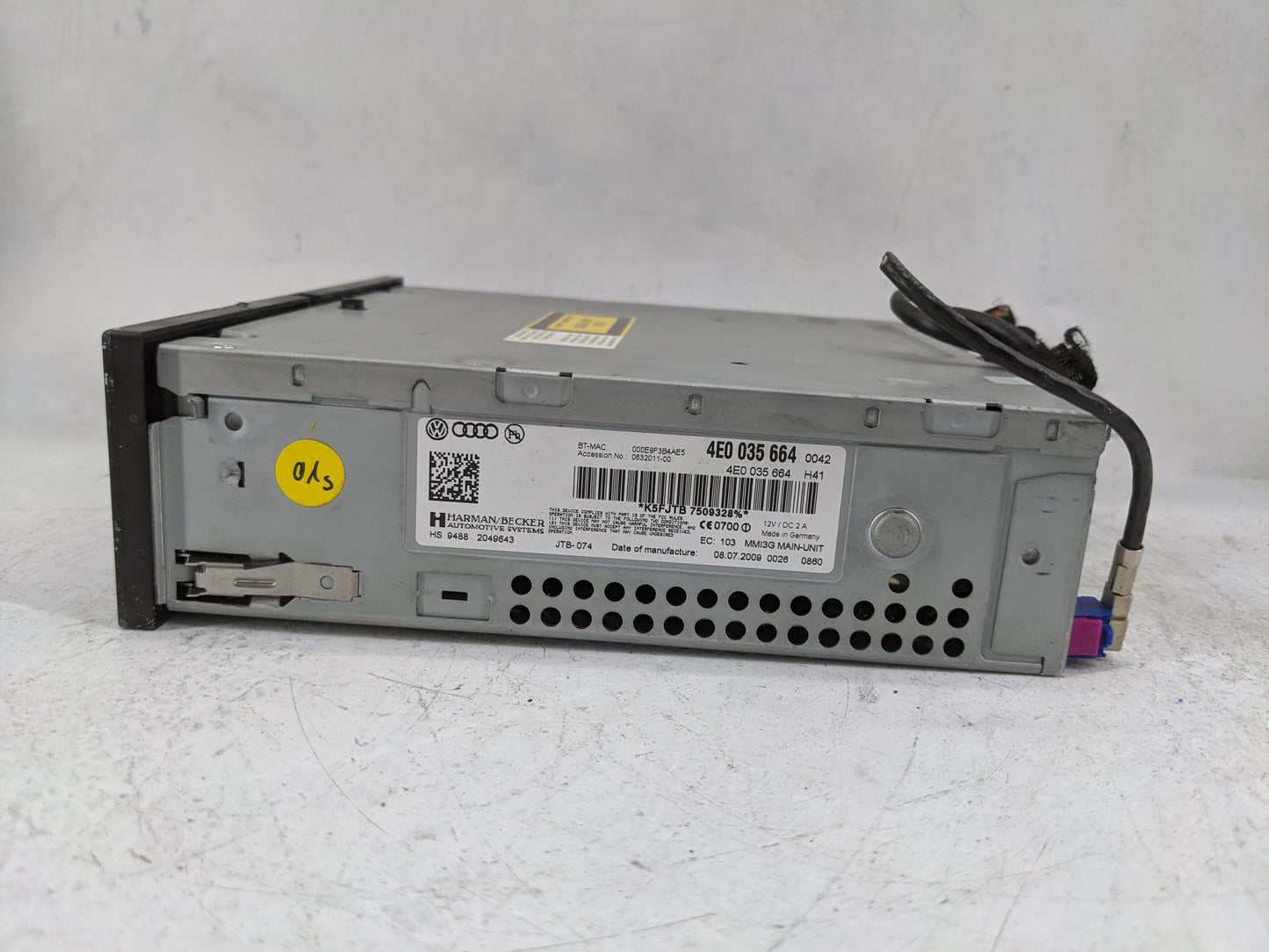 2010-2011 Audi A6 Radio AM FM Cd Player Receiver Replacement P/N:4E0035664 4E0 035 664 Fits Fits 2010 2011 OEM Used Auto Par