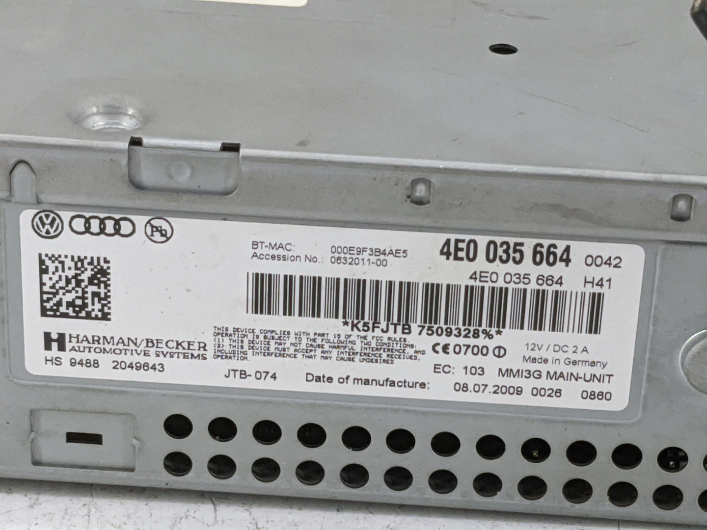 2010-2011 Audi A6 Radio AM FM Cd Player Receiver Replacement P/N:4E0035664 4E0 035 664 Fits Fits 2010 2011 OEM Used Auto Par