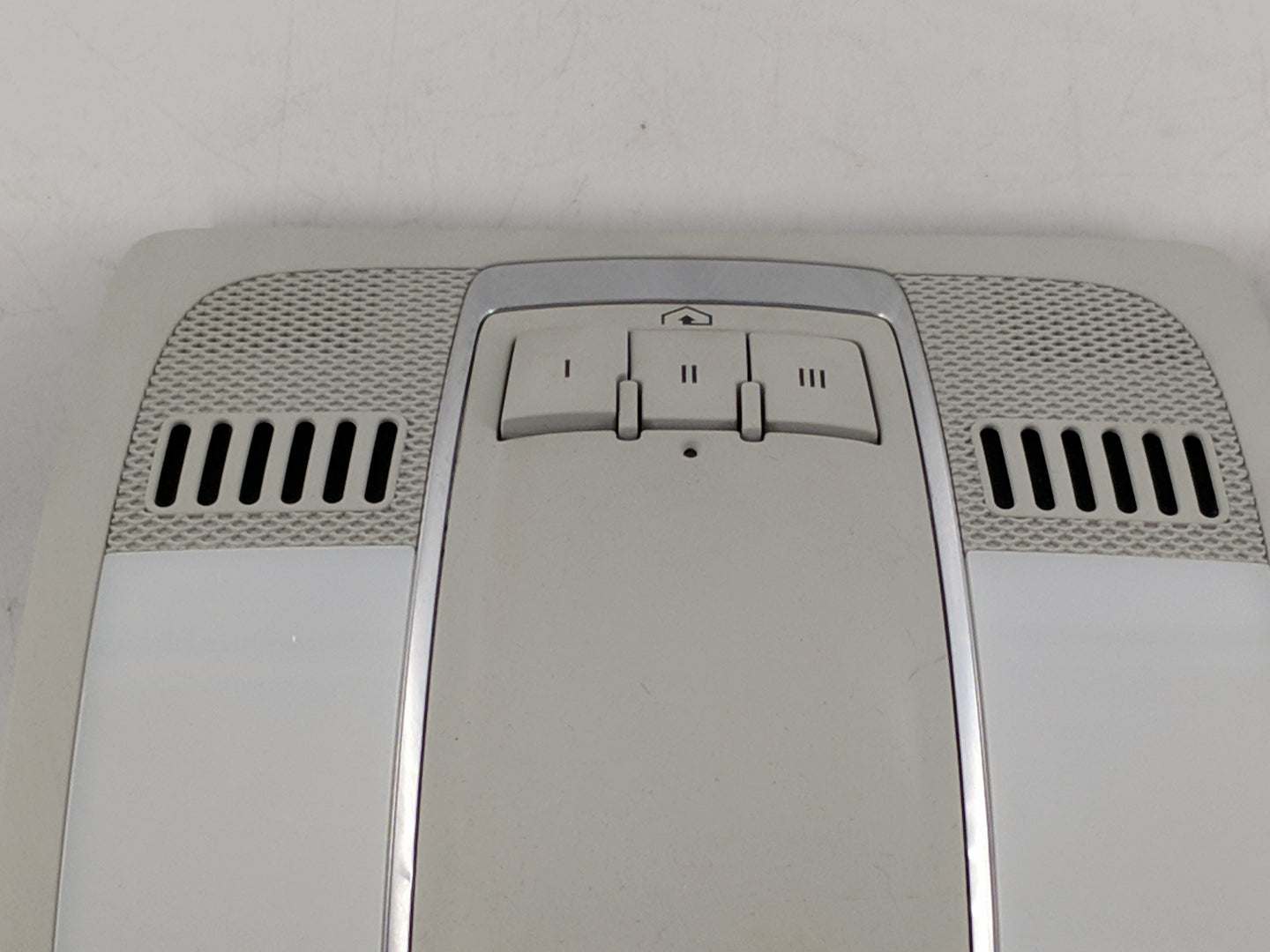 2010 Audi A6 Overhead Roof Console - Oemusedautoparts1.com