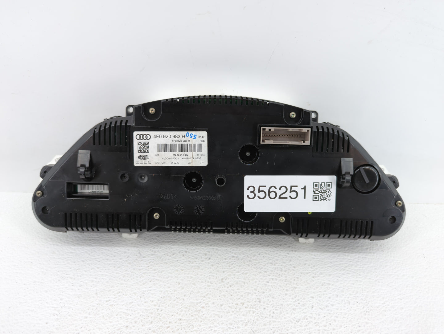 2009-2011 Audi A6 Instrument Cluster Speedometer Gauges P/N:4F0 920 983 H Fits Fits 2009 2010 2011 OEM Used Auto Parts - Oem