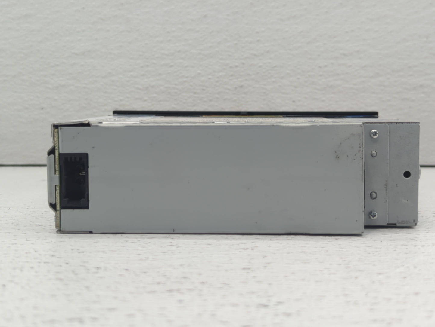 2010-2011 Audi A6 Radio AM FM Cd Player Receiver Replacement P/N:4F0 035 110A Fits Fits 2010 2011 OEM Used Auto Parts - Oemu
