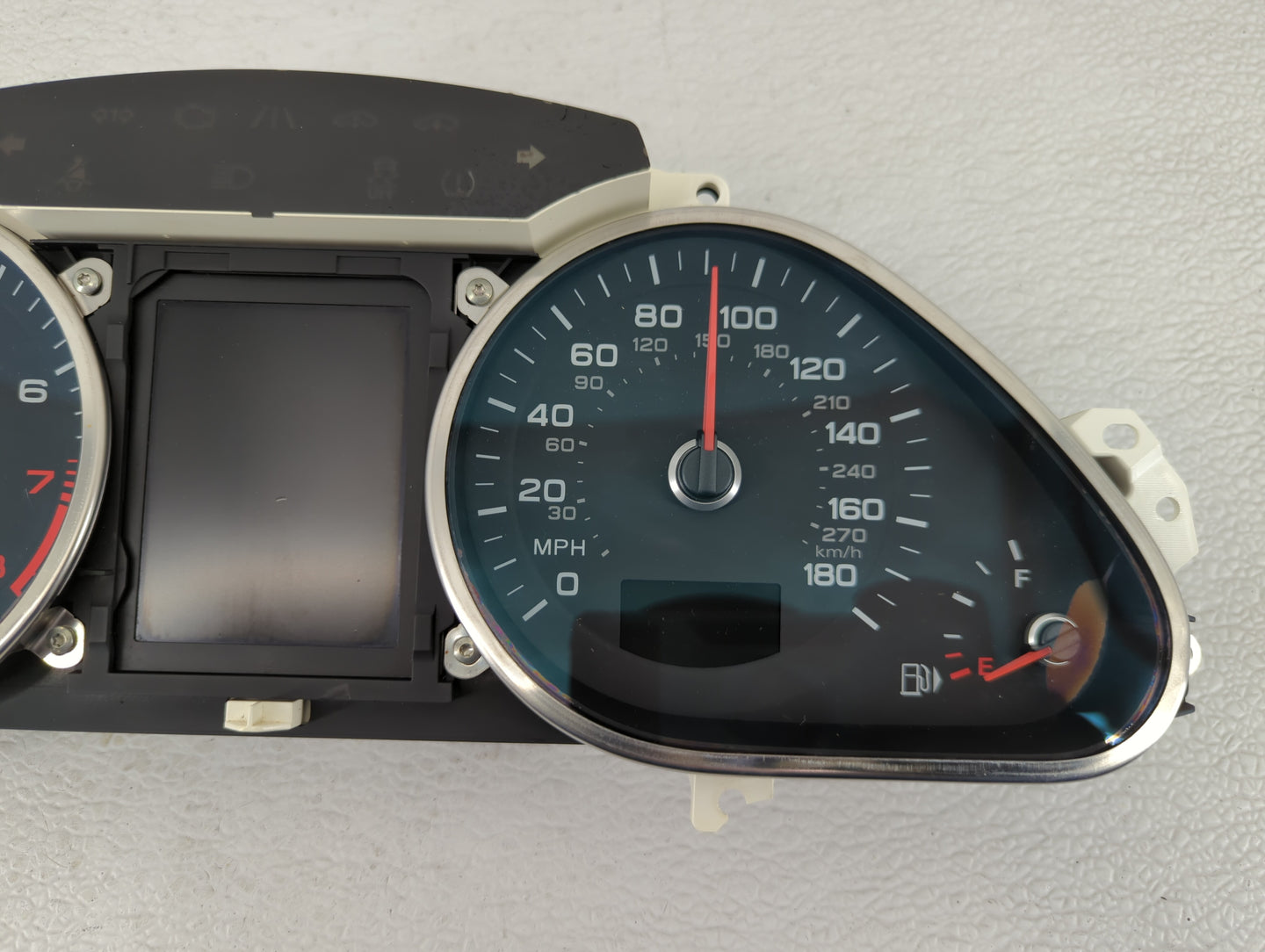 2009-2011 Audi A6 Instrument Cluster Speedometer Gauges P/N:4F0 920 985 F 4F0 920 983 H Fits Fits 2009 2010 2011 OEM Used Au