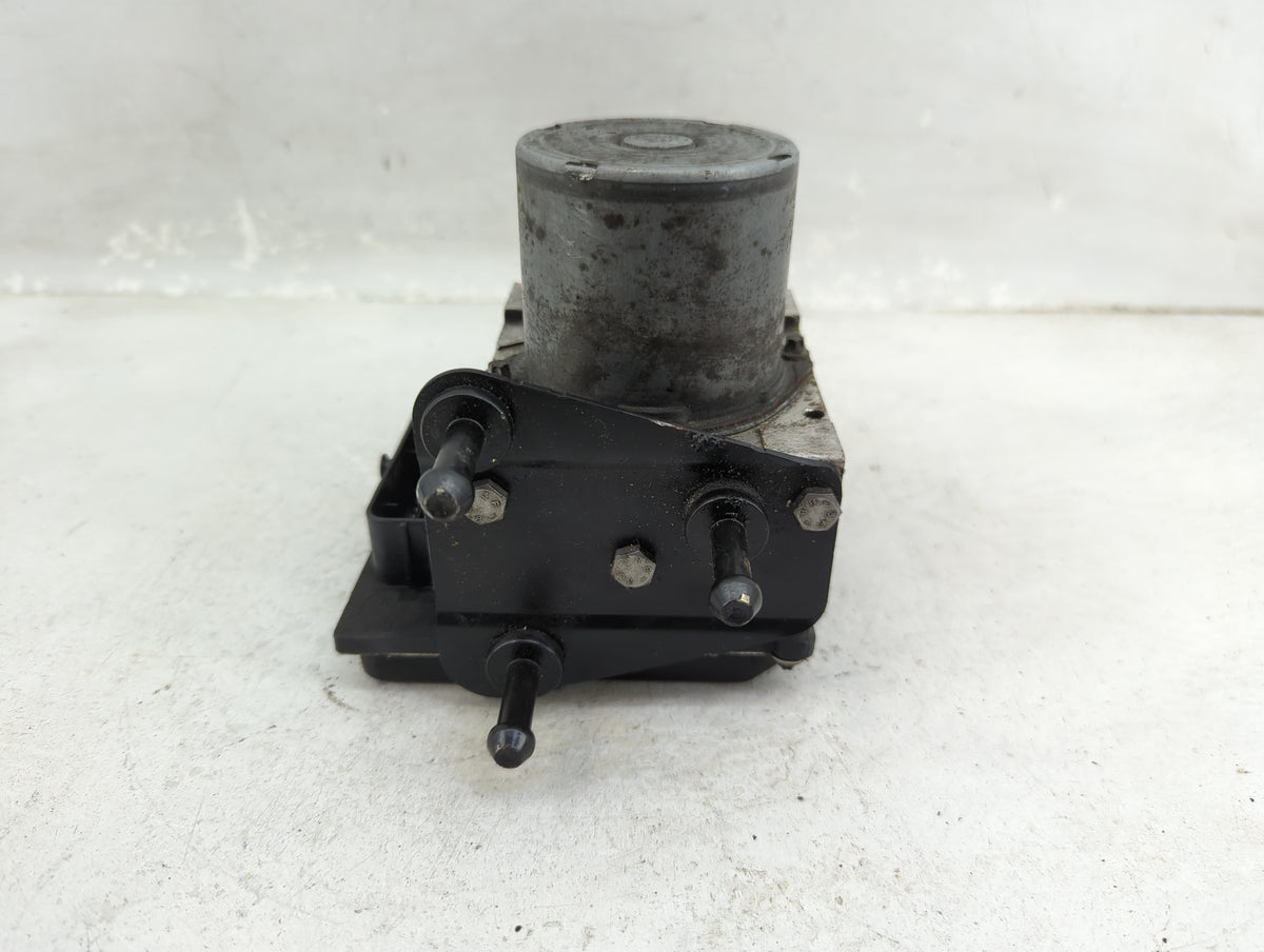 2009-2012 Audi Q5 Anti-Lock Brake ABS Pump Module Actuator OEM P/N:8R0 907 379 M Fits Fits 2009 2010 2011 2012 OEM Used Auto