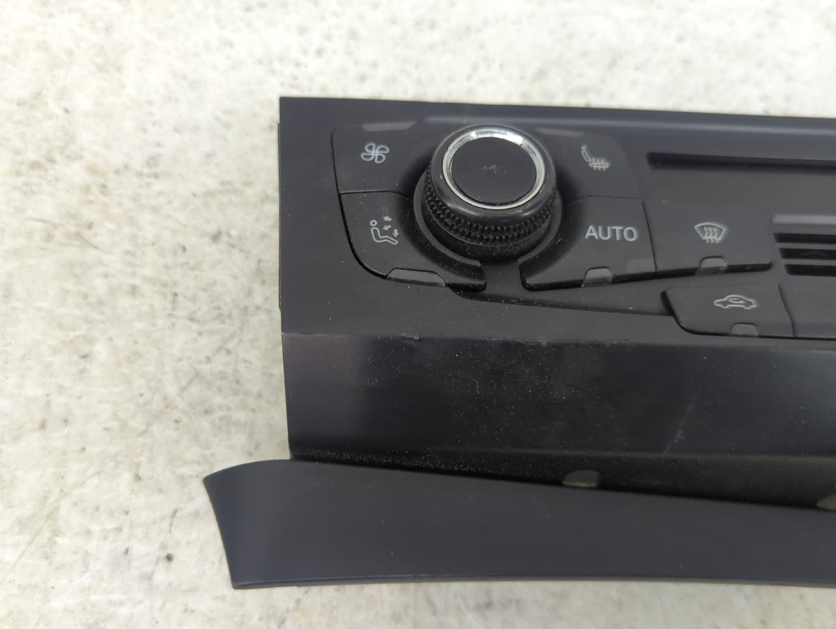 2009-2012 Audi Q5 Climate Control Module Temperature AC/Heater Replacement P/N:8T1 820 043 AK Fits OEM Used Auto Parts - Oem
