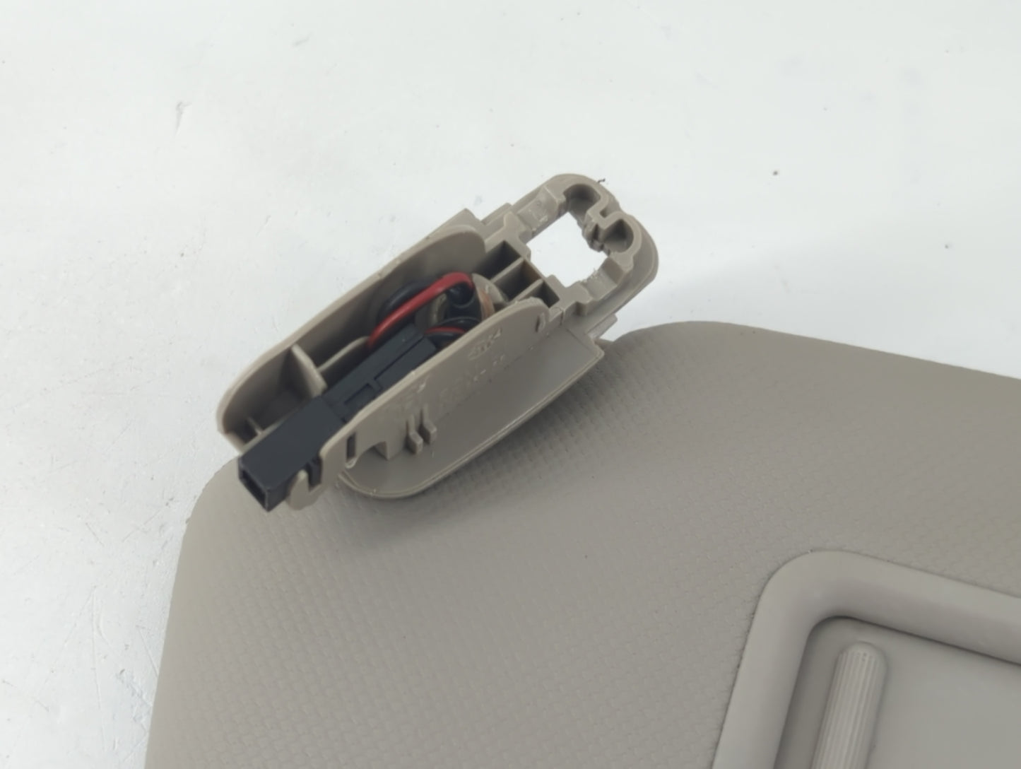 2009-2012 Audi Q5 Sun Visor Shade Replacement Driver Left Mirror Fits Fits 2009 2010 2011 2012 OEM Used Auto Parts - Oemused