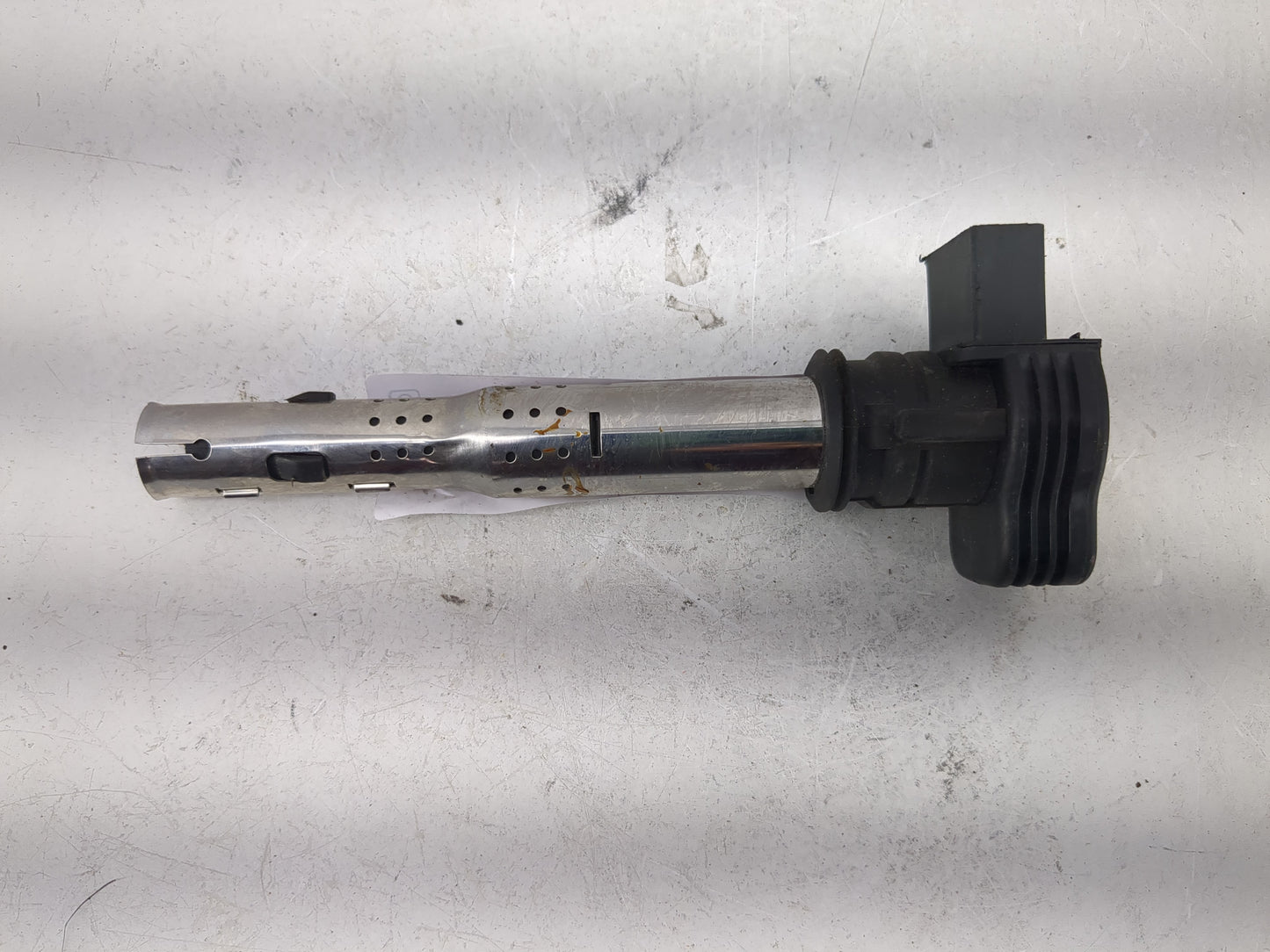 2010-2012 Audi Q5 Ignition Coil Igniter Pack - Oemusedautoparts1.com