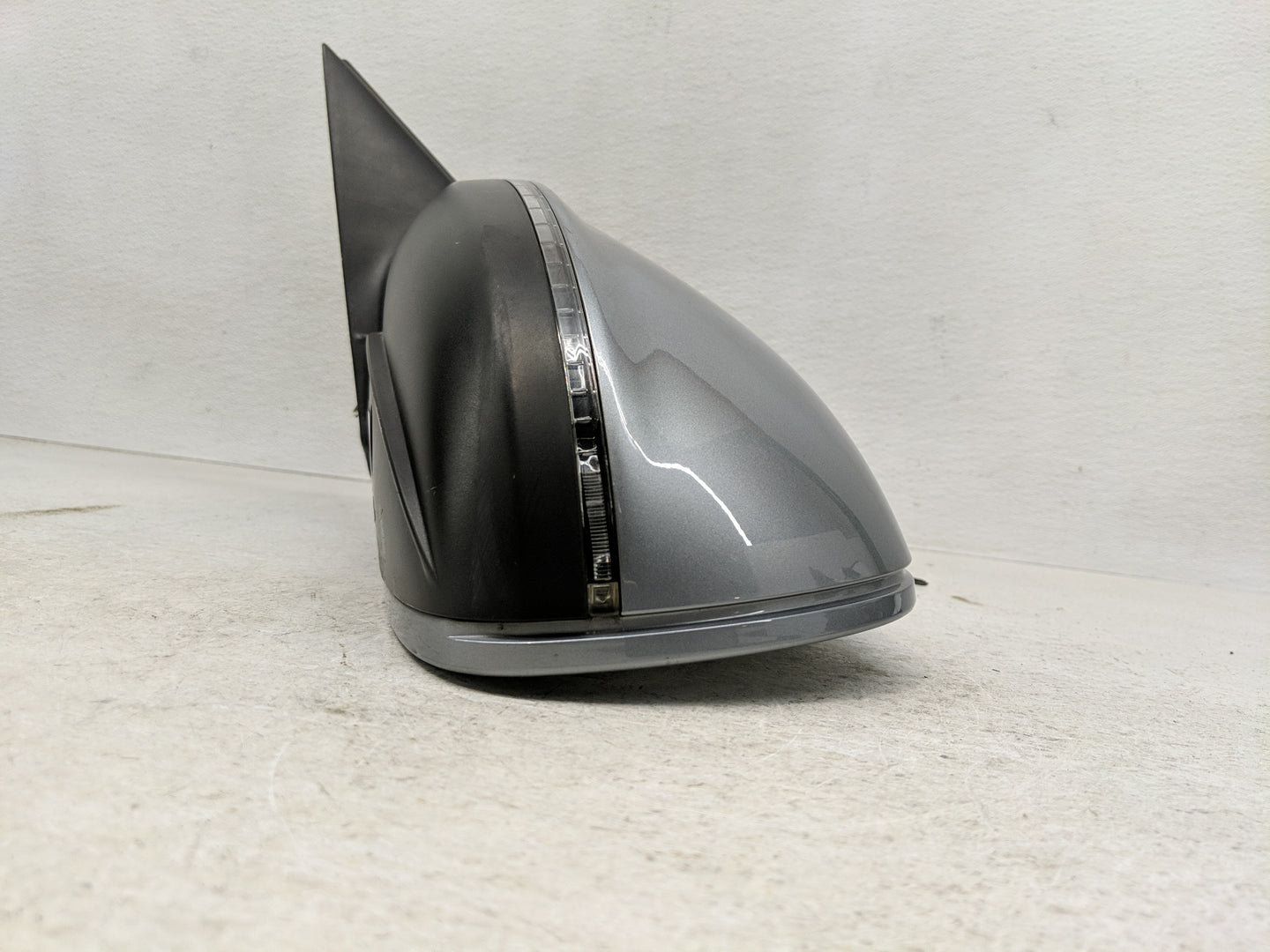 2009-2014 Audi Q5 Driver Side View Mirror - Left Door Mirror OEM Used - Oemusedautoparts1.com