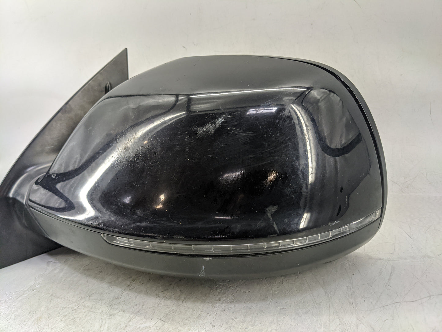 2009-2014 Audi Q5 Driver Side View Mirror - Left Door Mirror OEM Used - Oemusedautoparts1.com