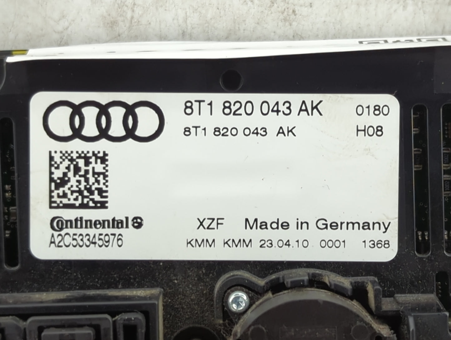 2010 Audi Q5 Climate Control Module Temperature AC/Heater Replacement P/N:8T1820043AK A2C53345976 Fits OEM Used Auto Parts -