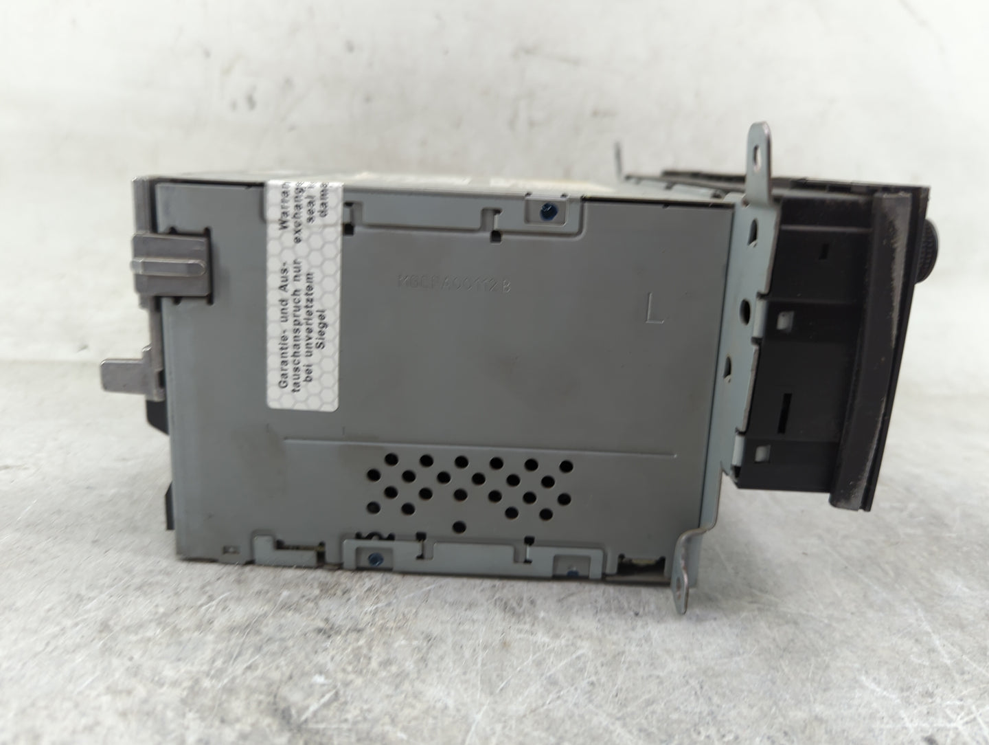 2011-2017 Audi Q5 Radio AM FM Cd Player Receiver Replacement P/N:8T1035186R CQ-JA1962G Fits OEM Used Auto Parts - Oemusedaut