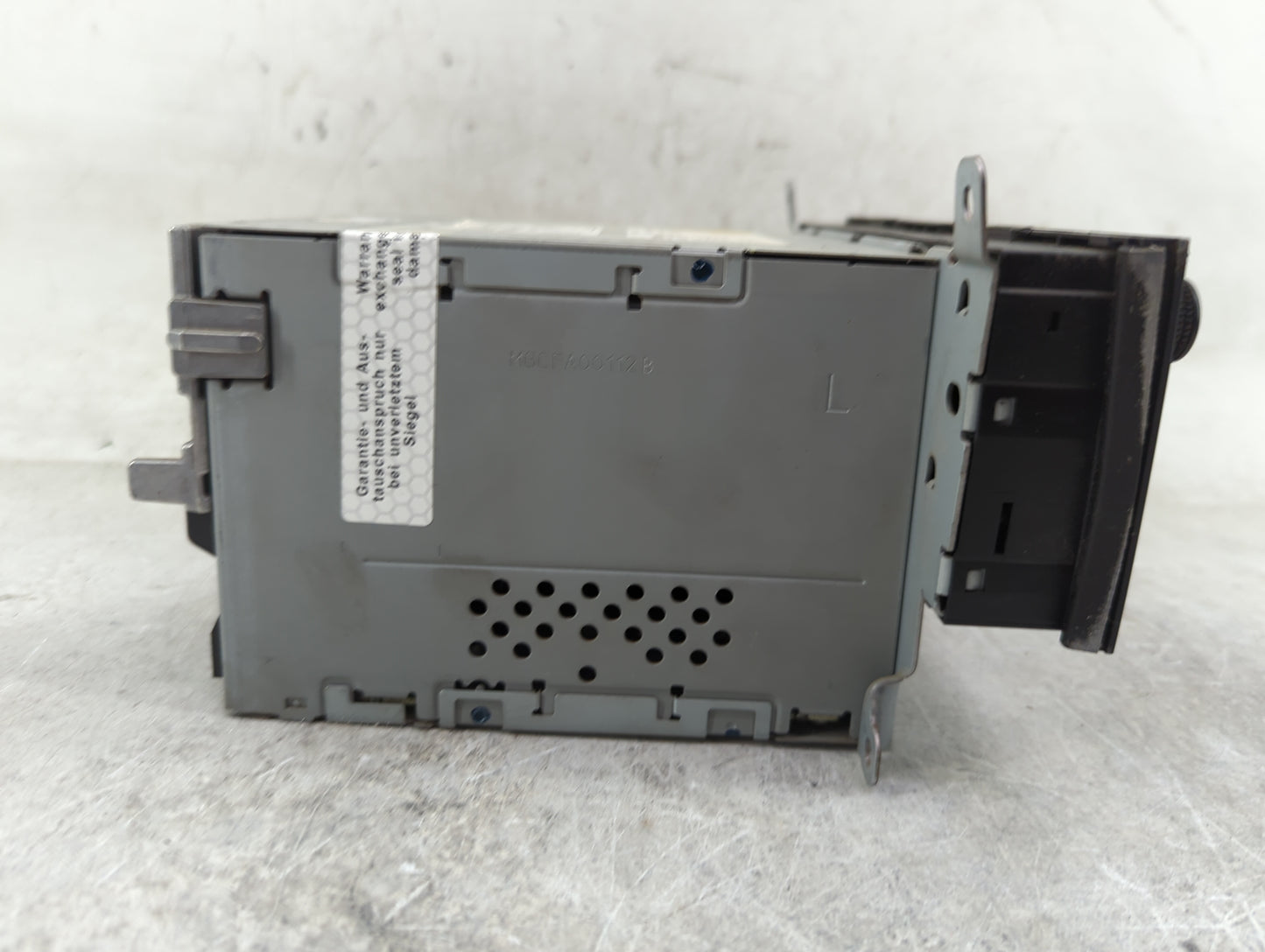 2011-2017 Audi Q5 Radio AM FM Cd Player Receiver Replacement P/N:8T1035186R CQ-JA1962G Fits OEM Used Auto Parts - Oemusedaut