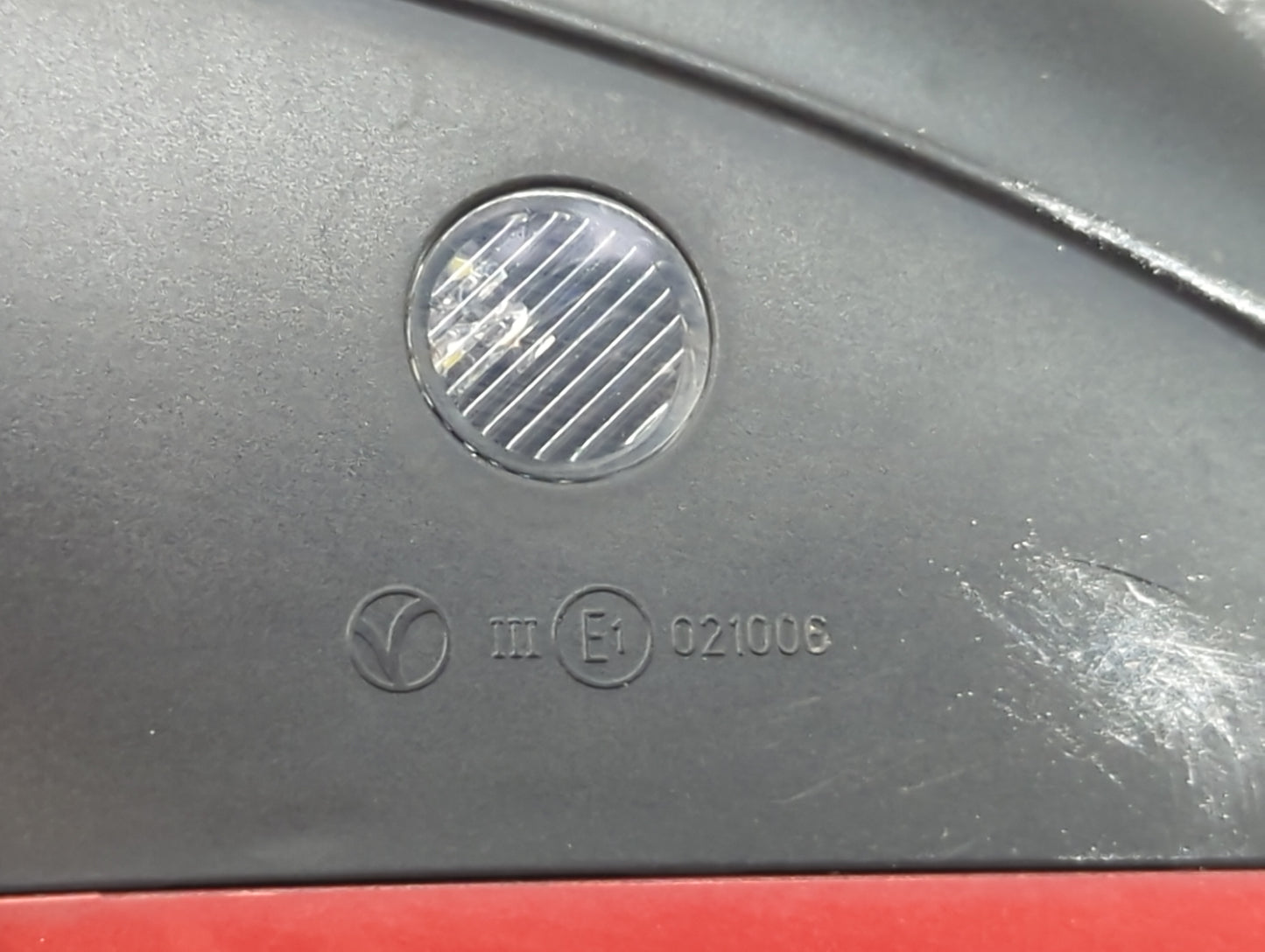 2009-2014 Audi Q5 Driver Side View Mirror - Left Door Mirror OEM Used - Oemusedautoparts1.com