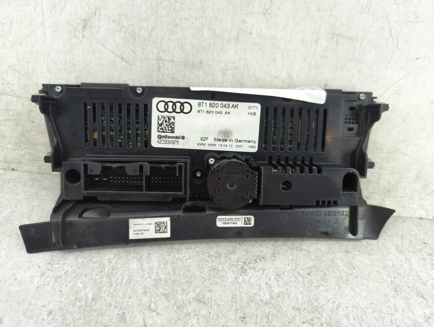 2009-2012 Audi Q5 Climate Control Module Temperature AC/Heater Replacement P/N:8T1 820 043 AK Fits OEM Used Auto Parts - Oem
