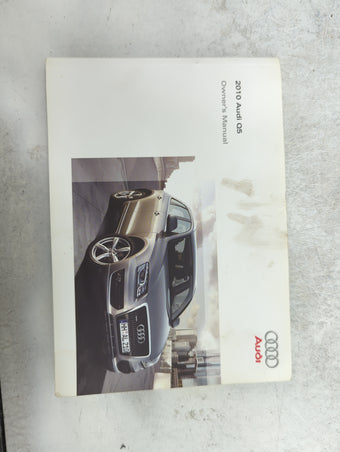 compare product 2010 Audi Q5 Owners Manual Book Guide P/N:101.561.8RB.23 101.562.860.21 OEM Used Auto Parts