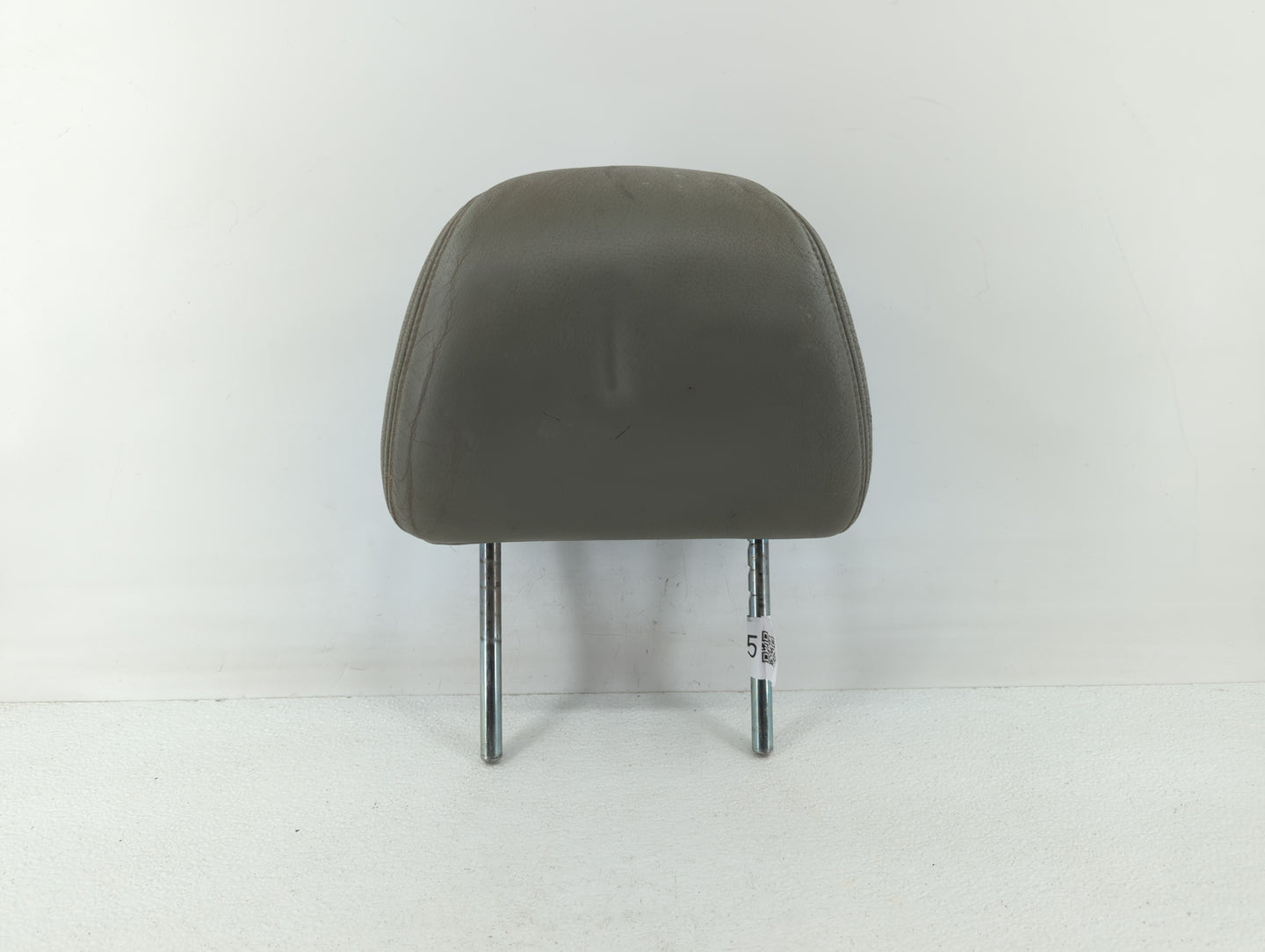 2009-2012 Audi Q5 Headrest Head Rest Rear Seat Fits Fits 2009 2010 2011 2012 OEM Used Auto Parts - Oemusedautoparts1.com