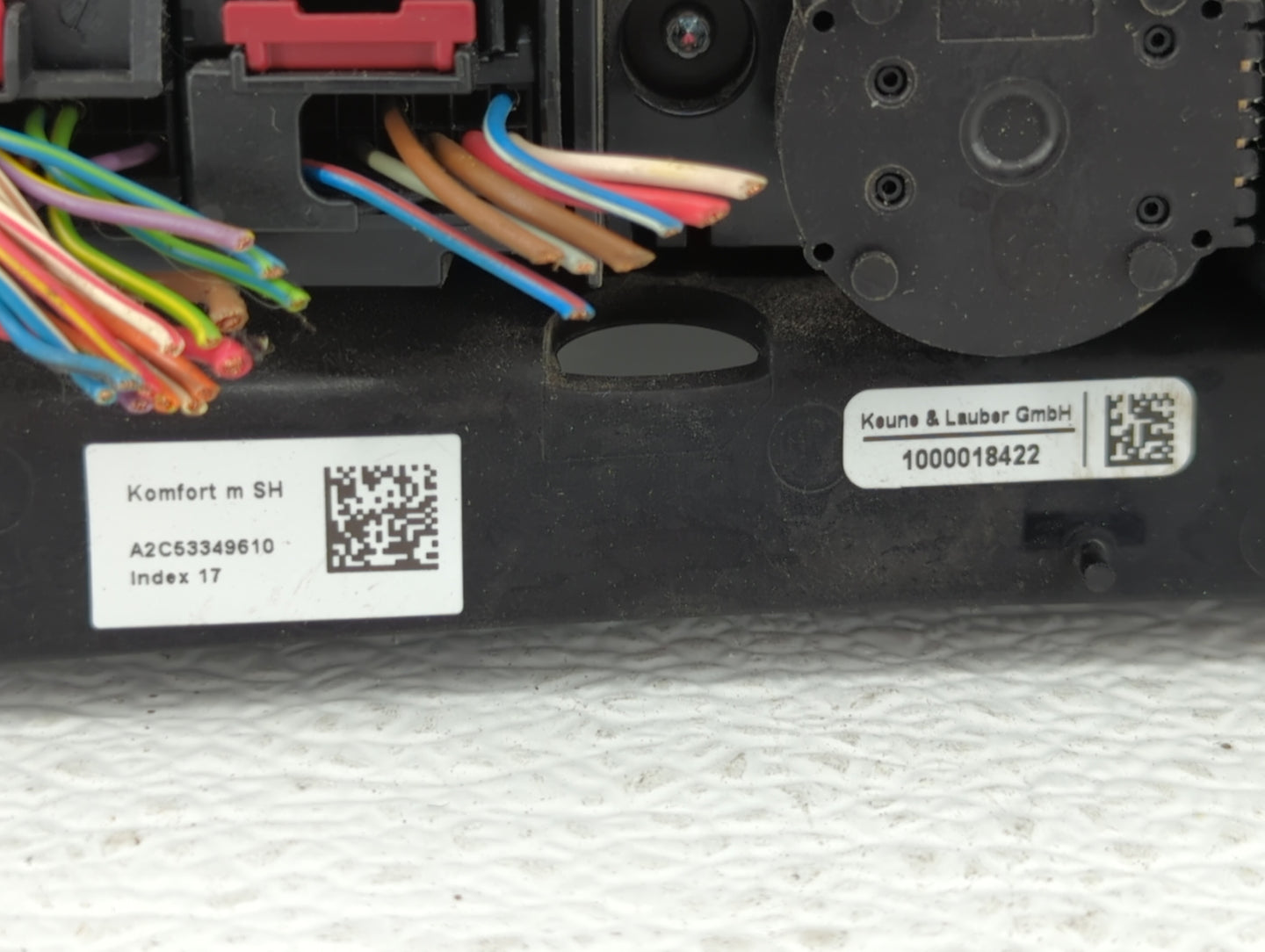 2009-2012 Audi Q5 Climate Control Module Temperature AC/Heater Replacement P/N:8T1 820 403 AK Fits OEM Used Auto Parts - Oem