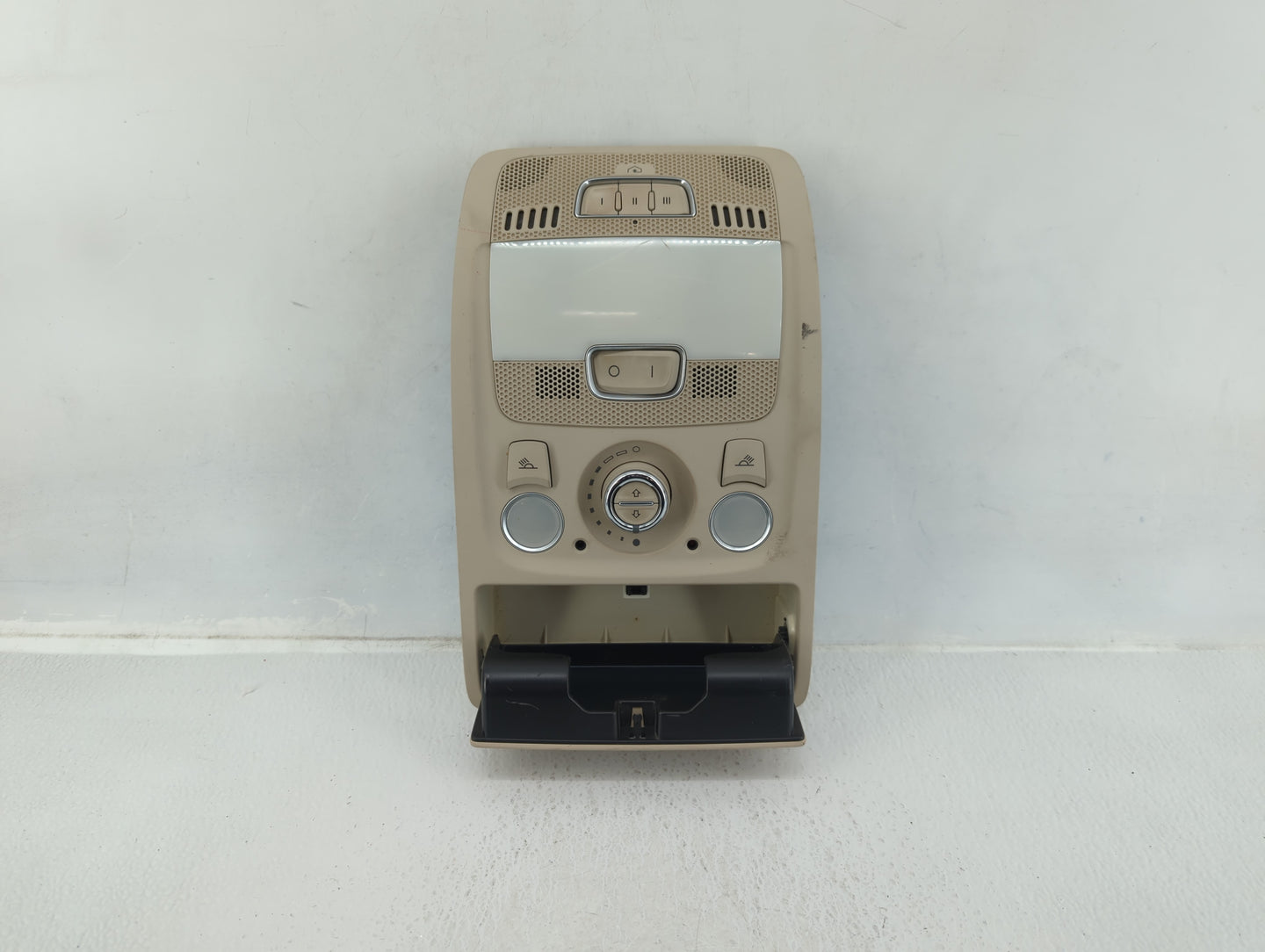 2010 Audi Q5 Overhead Roof Console - Oemusedautoparts1.com