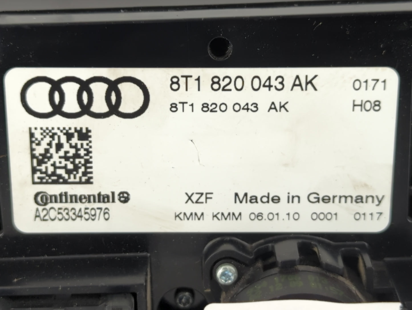 2009-2012 Audi Q5 Climate Control Module Temperature AC/Heater Replacement P/N:08T 820 043 AK Fits OEM Used Auto Parts - Oem