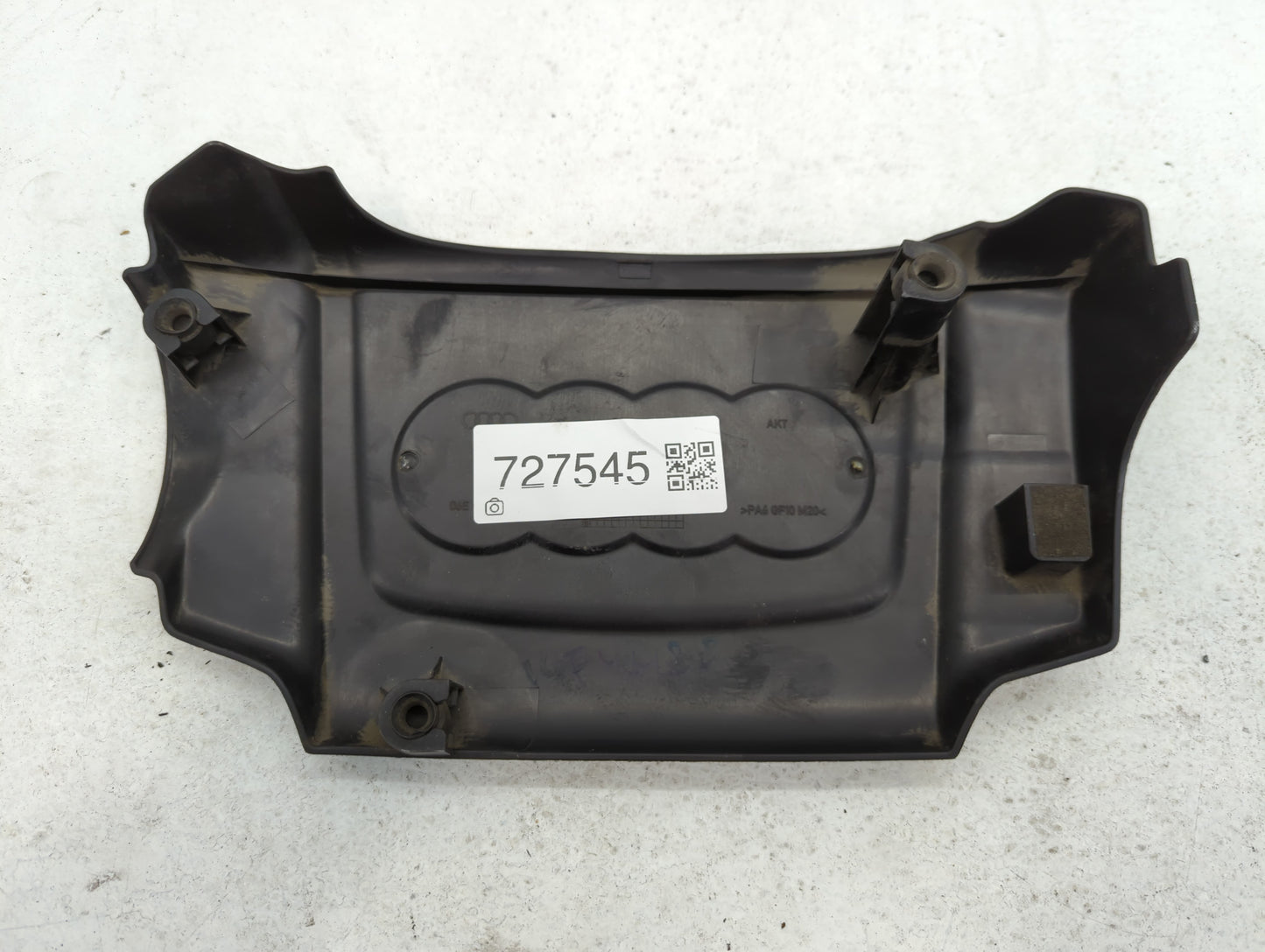 2010 Audi Q5 Engine Cover - Oemusedautoparts1.com
