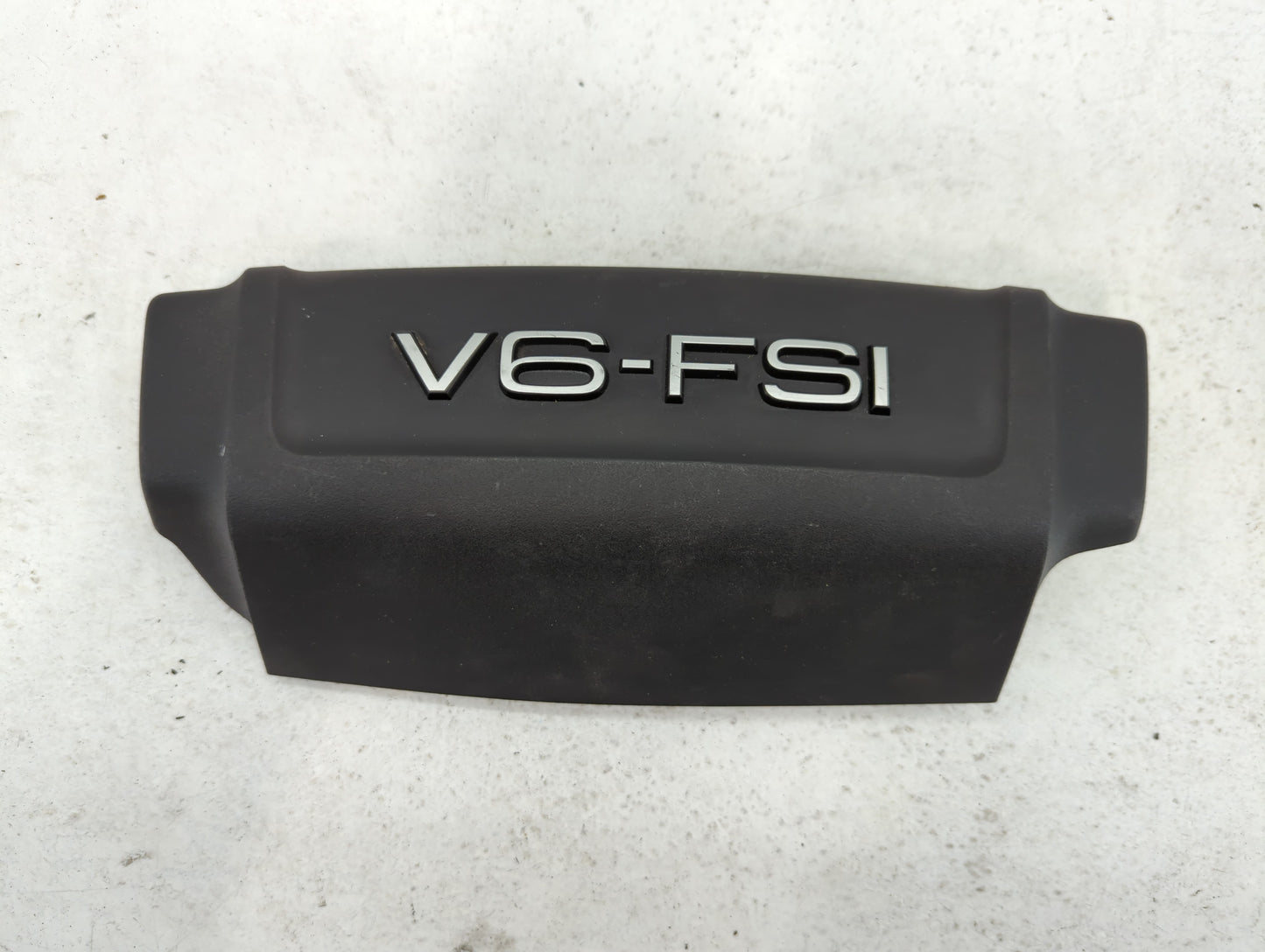 2010 Audi Q5 Engine Cover - Oemusedautoparts1.com