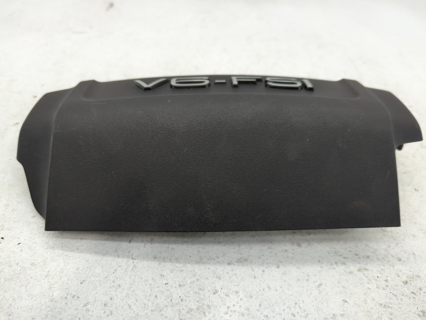 2010 Audi Q5 Engine Cover - Oemusedautoparts1.com