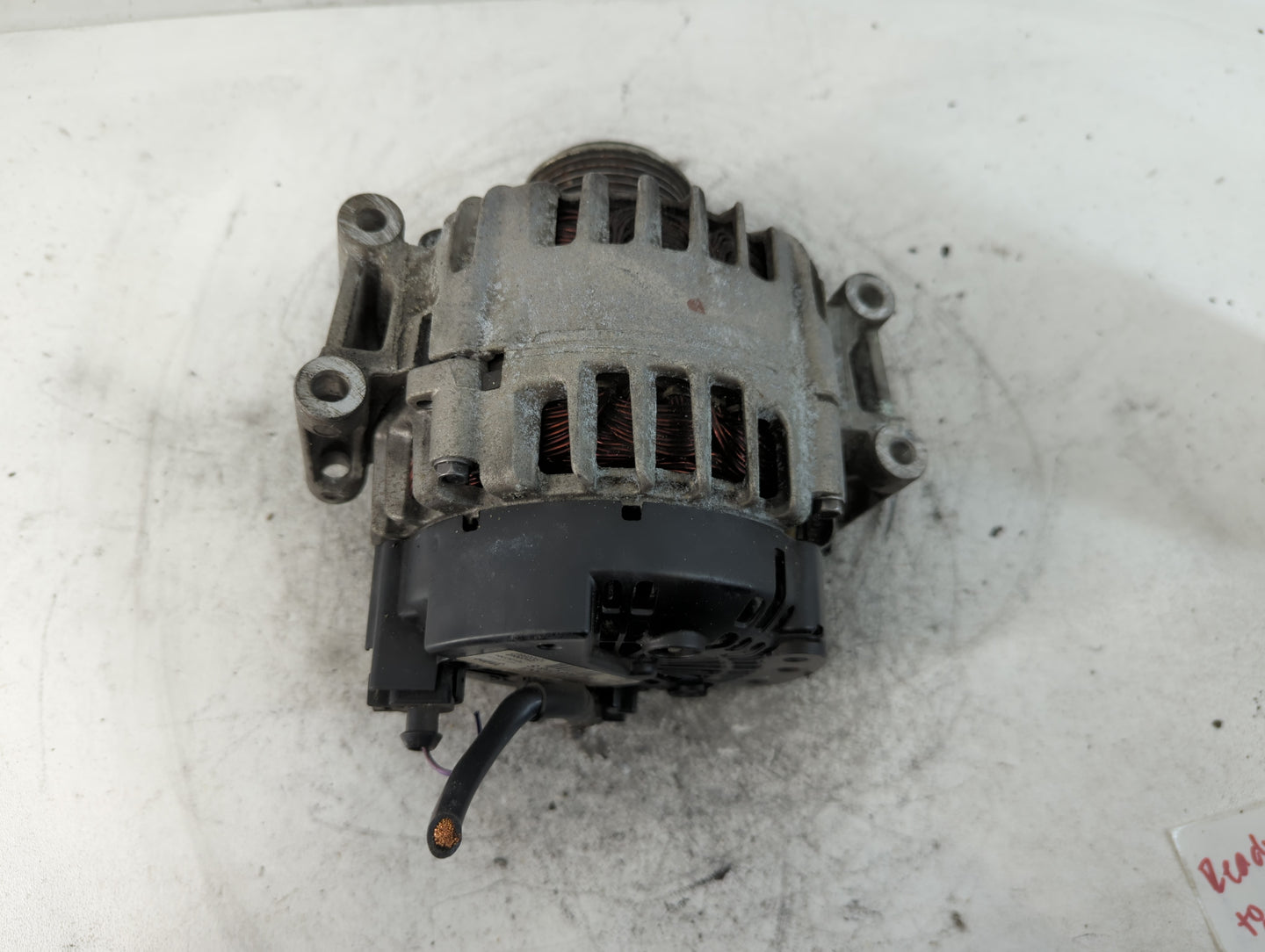 2010 Audi Q5 Alternator Replacement Generator Charging Assembly Engine OEM P/N:06E 903 016 S Fits OEM Used Auto Parts - Oemu