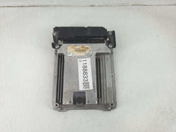 2010 Audi Q7 PCM Engine Control Computer ECU ECM PCU OEM P/N:4L0 910 5 Fits OEM Used Auto Parts - Oemusedautoparts1.com
