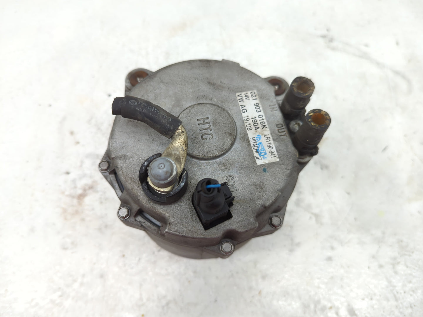 2009-2010 Audi Q7 Alternator Replacement Generator Charging Assembly Engine OEM P/N:021903016 180AVWAG Fits Fits 2009 2010 O