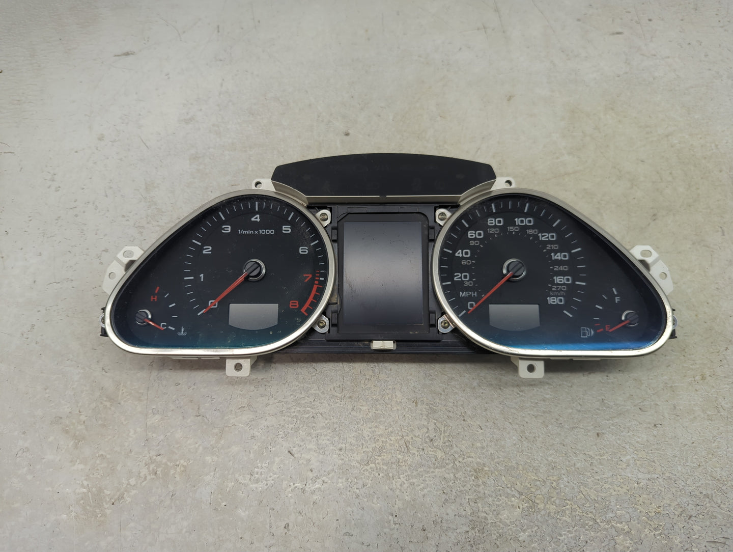2010 Audi Q7 Instrument Cluster Speedometer Gauges P/N:4L0 920 982 M Fits OEM Used Auto Parts - Oemusedautoparts1.com