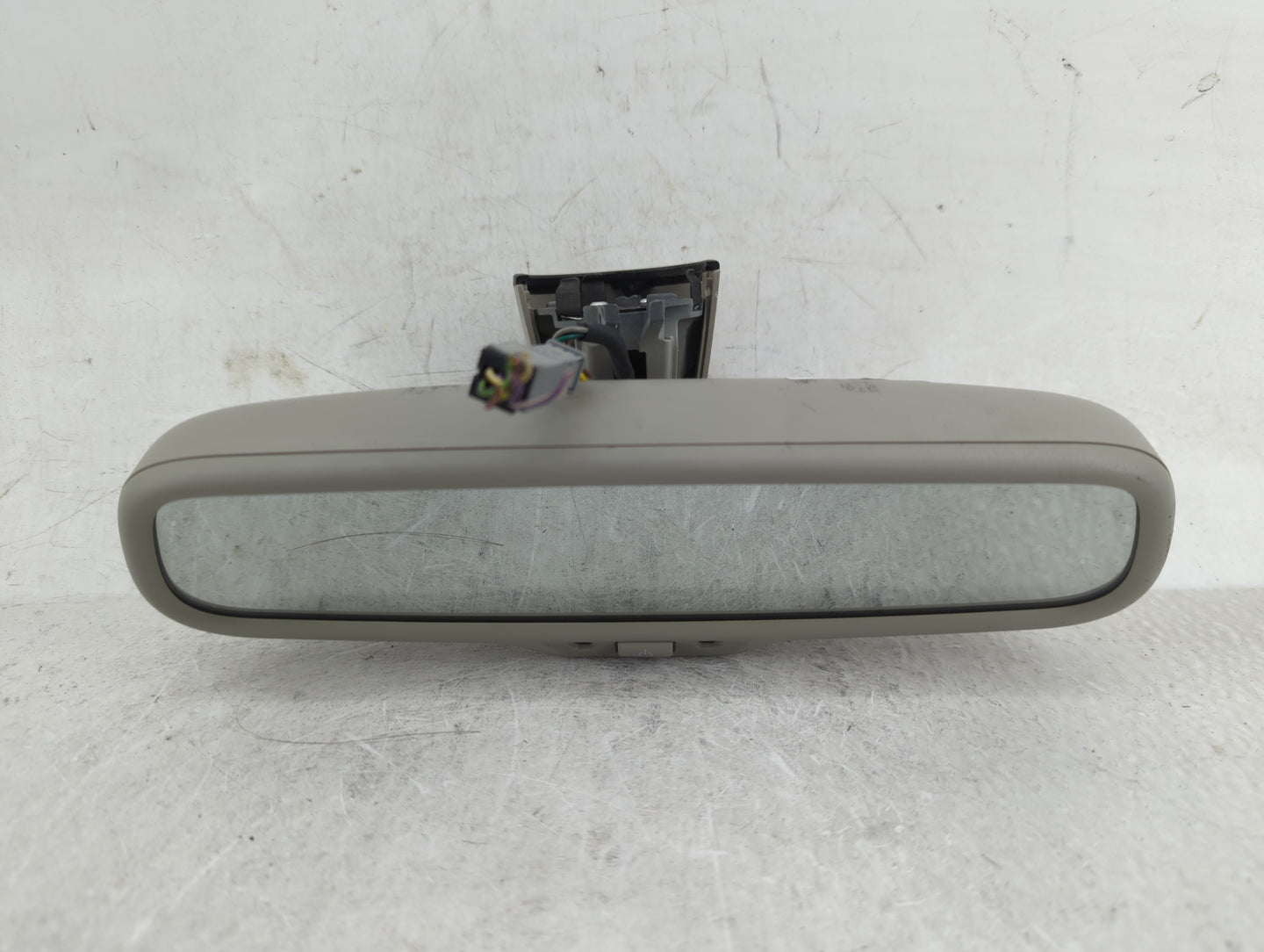 2007-2015 Audi Q7 Interior Rear View Mirror Replacement OEM Fits Fits 2007 2008 2009 2010 2011 2012 2013 2014 2015 OEM Used 